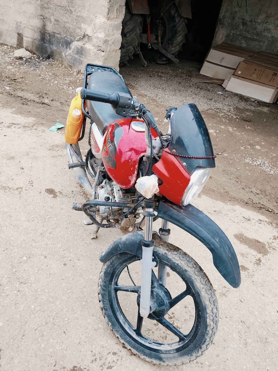 دراجه بوكسر جبلي 
2018
دراجه حلوه ونضيفه  850وبيها مجال للاستفسار عن طريق الرقم/***********
