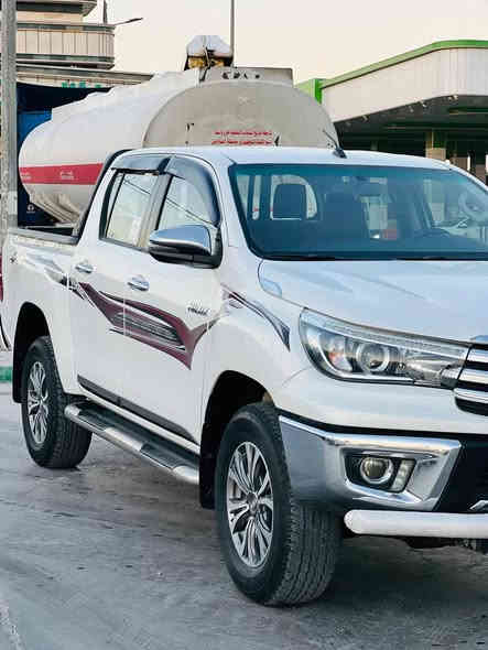 هايلوكس 2018 دبل اكسل  بانزين كلش جديدة
كير عادي دبل اكسل
رقم أربيل جديد سنوية الى ٢٠٢٨ 
بدون صبغ مكفوله
تحكمات ستيرن جهتين
شاشة و كاميرة و حساس 
طخم تاير جديد 
مكاني واسط العزيزيه السعر 259

رقــم صـاحـب ســيـاره
***********
