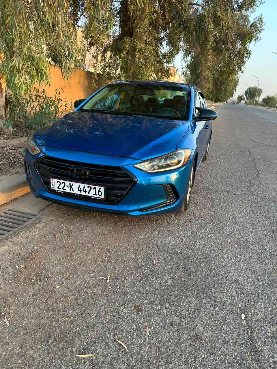 النترا 2017 وارد امريكي 2.0 فول 
محرك گير مكفولات تبريد ثلج ❄️
4 تايرات جدد + ادامه كامله
صدر امامي خلفي جديد
القمارة مغلفه ppf ضمان 10 سنوات 
حادثها دعاميه اماميه والبنيد معدل ع البارد صور الحادث موجودة

المواصفات:
فتحة سقف
تدفئة كشنات و السايق كهرباء
بصمه تشغيل وابواب
نقاط عمياء بالمري
شاشه بلاديه تدعم كار بلي
تبريد منفصل
شاشة اعطال ومقياس ضغط الاطارات
كاميرا دوارة

ملاحضه غلفت القمارة  فابيون ومن شلعته انشلعت طبقه من الكلير لذلك غلفته ppf
السيارة برغي ما ناقصها السعر 123 وبيها مجال
*********** موجود بي واتساب
