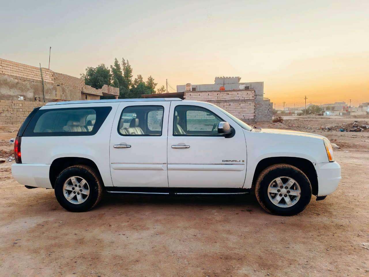 سلام عليكم يوكن طويله مديل ٢٠٠٨ سياره بدون لوحات سياره جاهزه السعر ٩٥  مكاني اابصره  متواجد فيس بوك *********** واتساب
