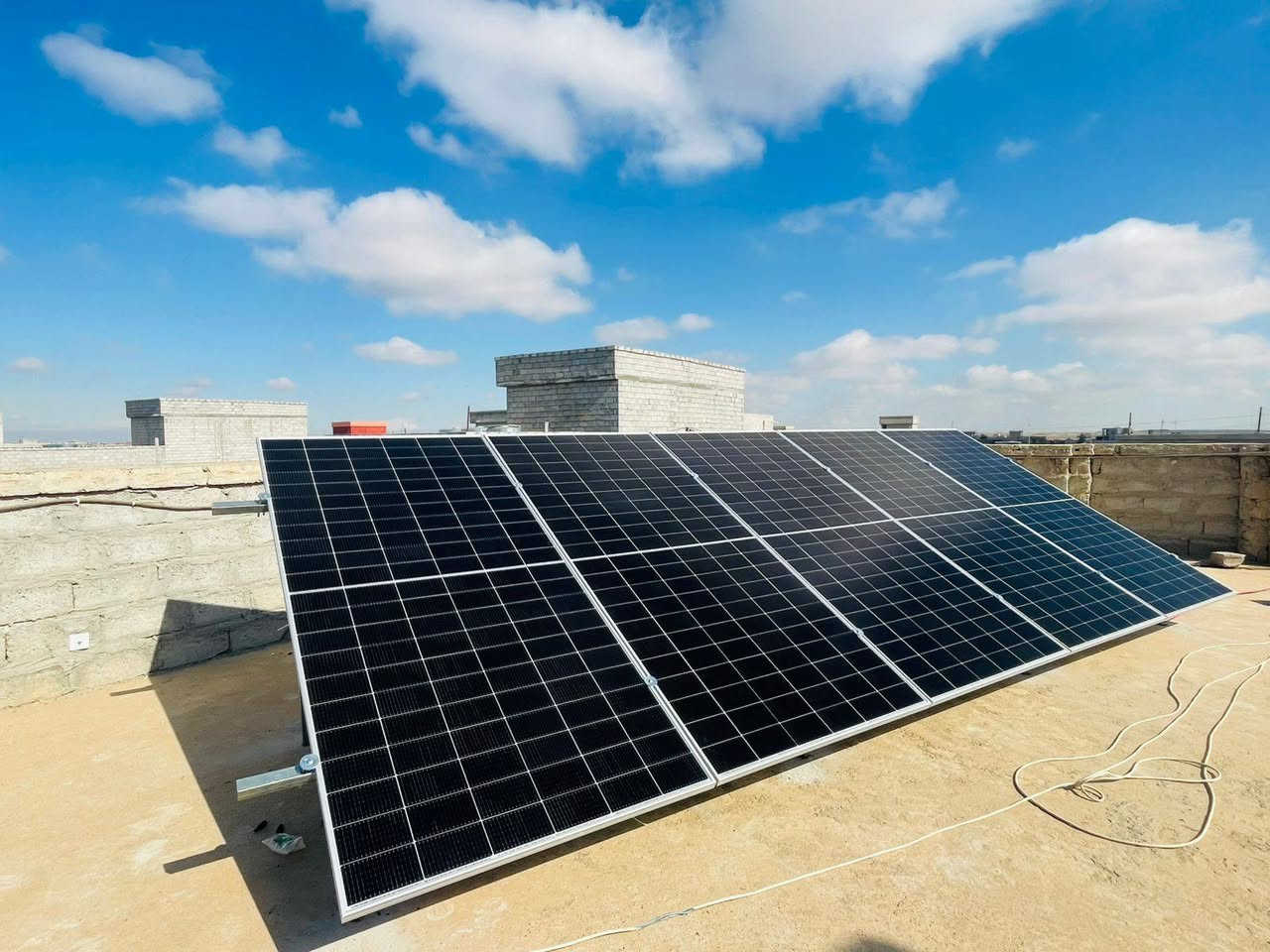 نعود إليكم من جديد بانطلاقة أقوى وبخدمات ترتقي لمستوى طموحاتكم 🌏
بعد فترة التوقف المؤقت، يسعدنا إعلامكم بأننا استأنفنا العمل رسميًا، وبدأنا صفحة جديدة مليئة بالجودة، الإتقان، والأسعار التي تناسب الجميع 💯
نوفر لكم:
🔹 منظومات طاقة شمسية حديثة بمعايير عالية
🔹 أسعار مريحة ومناسبة لكل الفئات
🔹 جودة مُجربة وتركيب احترافي
🔹 خدمة ما بعد البيع ودعم فني دائم
🔹 متابعة جميع التفاصيل والعروض عبر منصتنا الرسمية
نعدكم بأن تكون المرحلة القادمة مليئة بالتطوير والخدمات التي تليق بكم.
مع Electrical Light… اختر الطاقة النظيفة، واختر الراحة والاستقرار.
للاستفسار وطلب خدماتنا
***********
