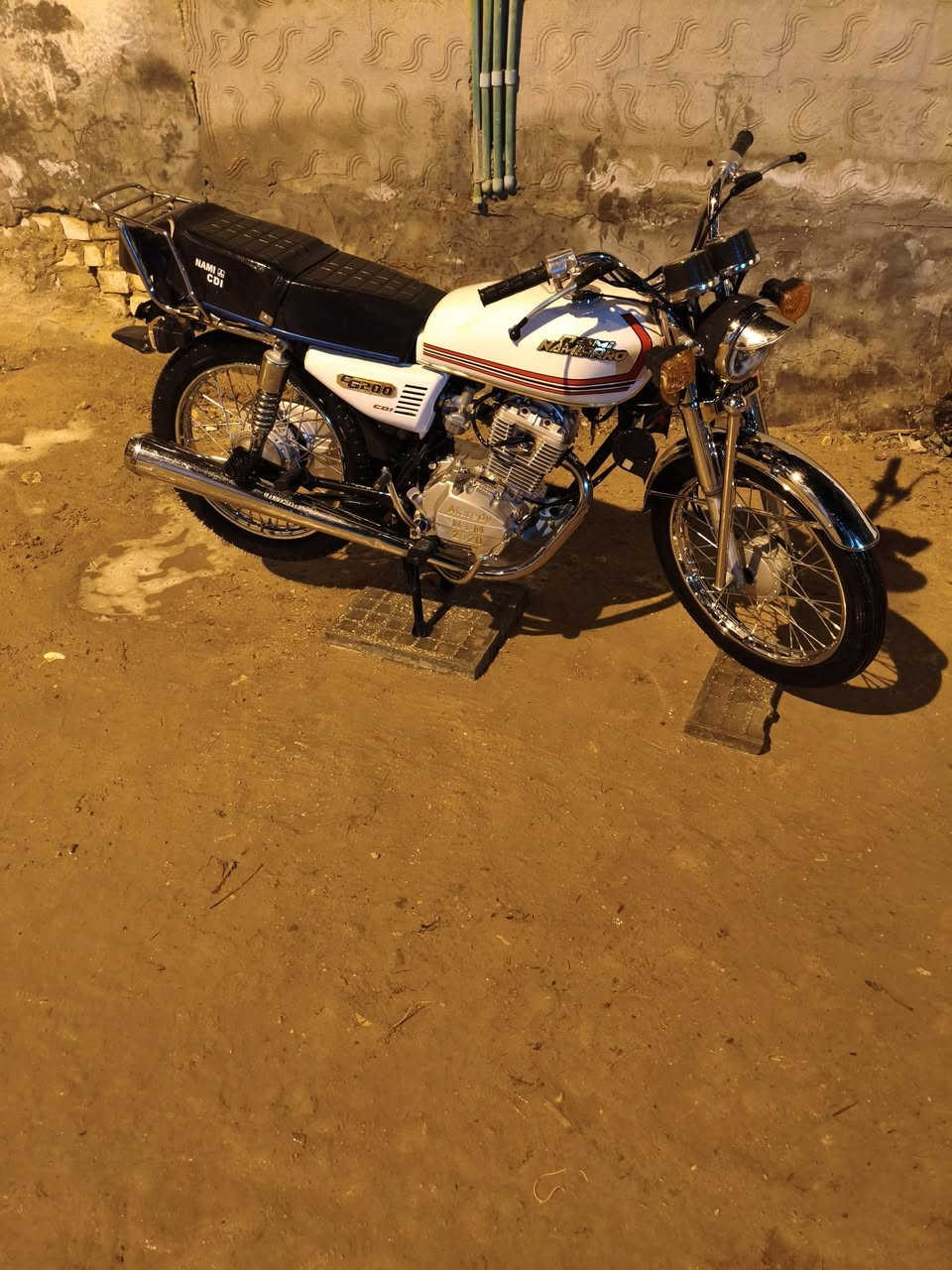 دراجه موديل 20ناما نضيفه دراجه محرك مامفتوح تواصل ***********
