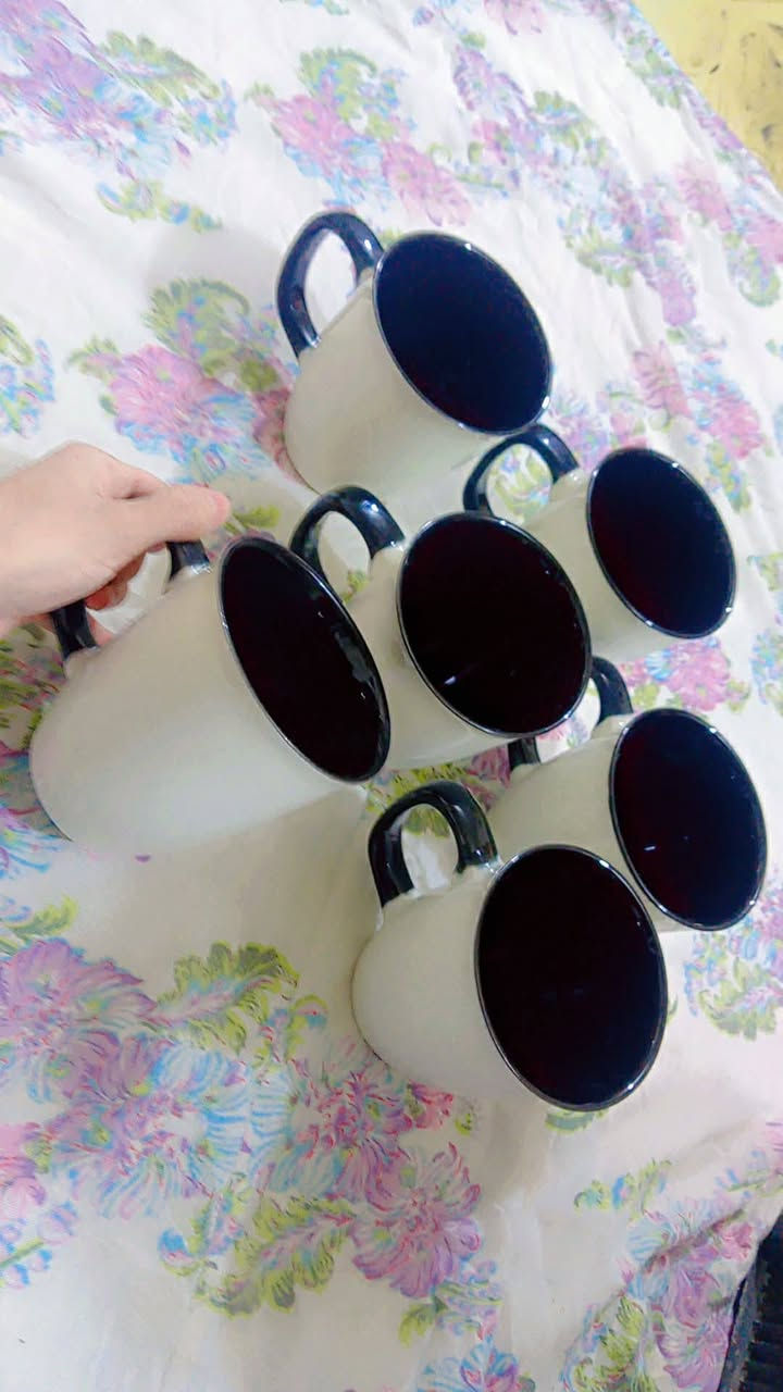 السلام عليكم بنات كوابه رمضانيه مال عصير ببسي مال قهوه الكوب الواحد على الف ونص كلش حلوات ونازكات لي تحب تتواصل وياي على رقم الهاتف 
***********
