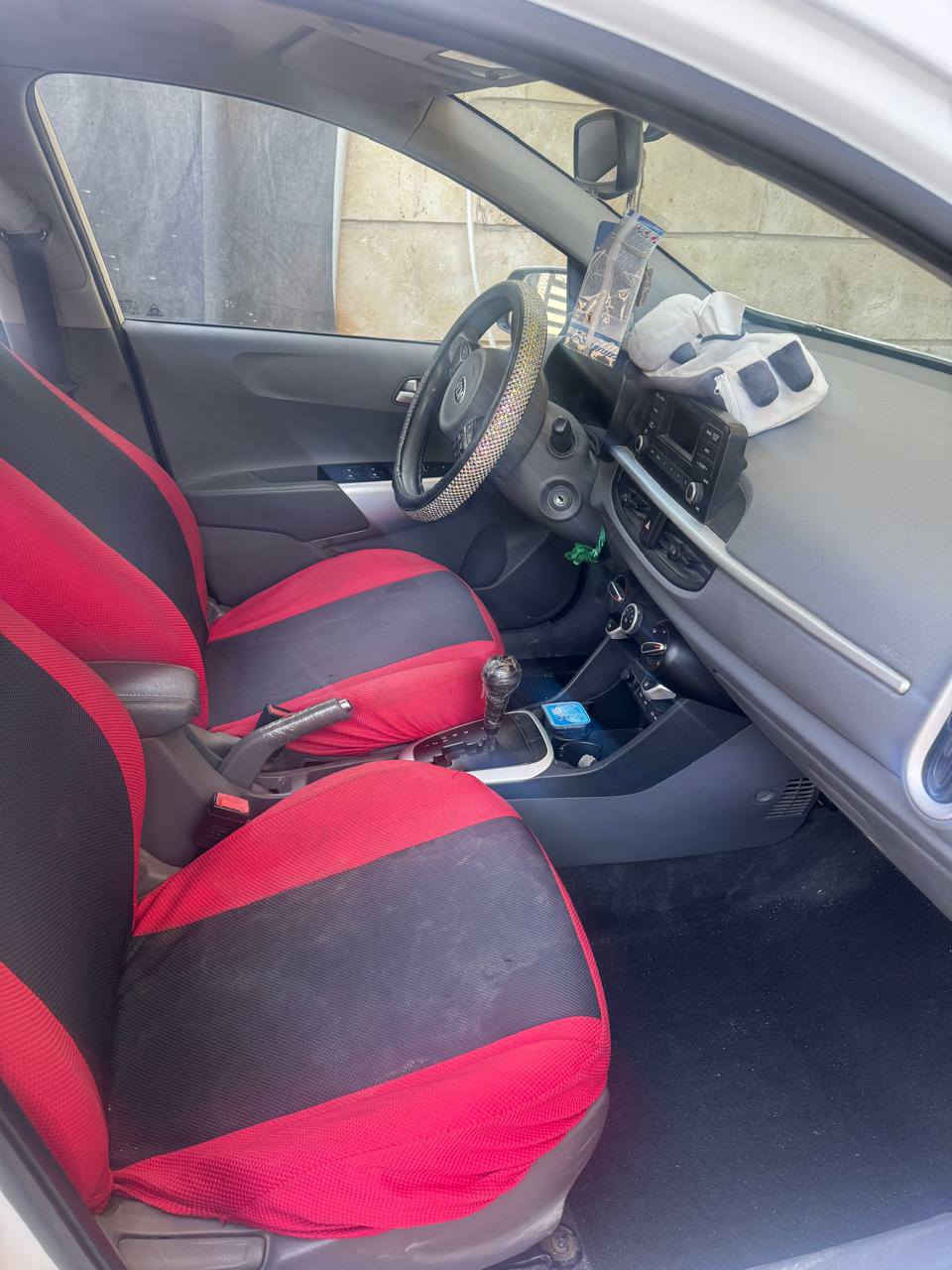 بيكانتو موديل ٢٠١٨ لون ابيض وارده خليجي ماشية ٣٥ ضربة مسحوبة بارد الباب الخلفي من السائق سعره ١٠٦  بية مجال بسيط المكان بغداد والاتصال ع هذا الرقم واتساب فقط***********
