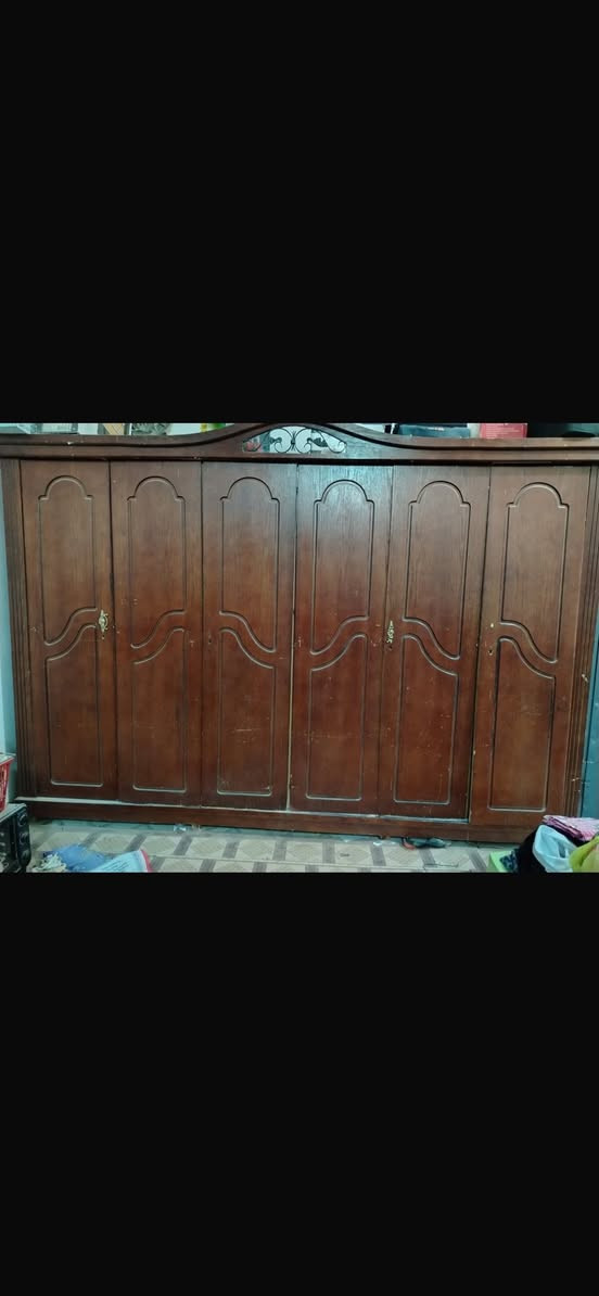 سلام عليكم غرفه اخشاب البيع كويتي السعر 450 الرقم *********** المكان بصره تنومه
