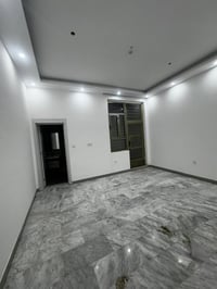 ⚜️ بيت للإيجار ⚜️ 📍 الموقع: الكرادة - قرب مجمع الليث  ⭕ سنة البناء: 20...