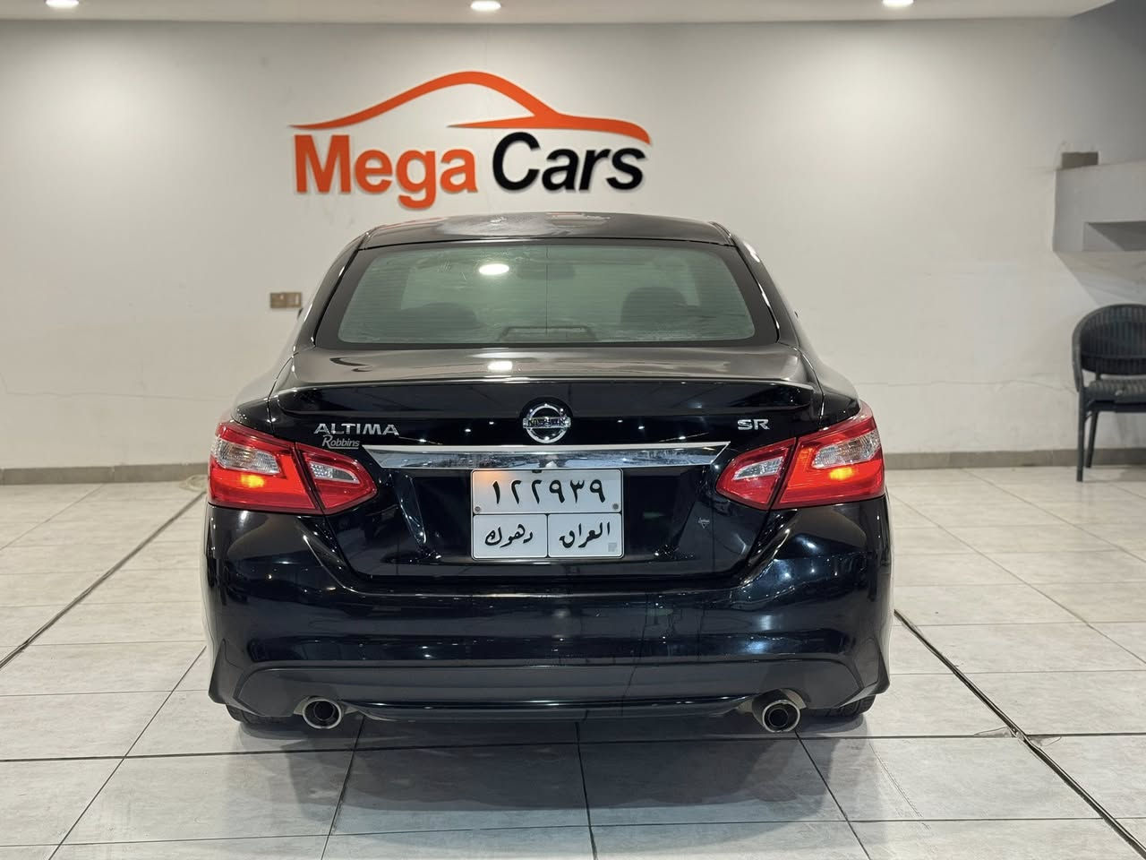 نيسان التما 2016 
ماشي 103 mi
مواصفات SR
الضرر ربع بوند 
السعر 115 مجال بسيط
***********
***********
