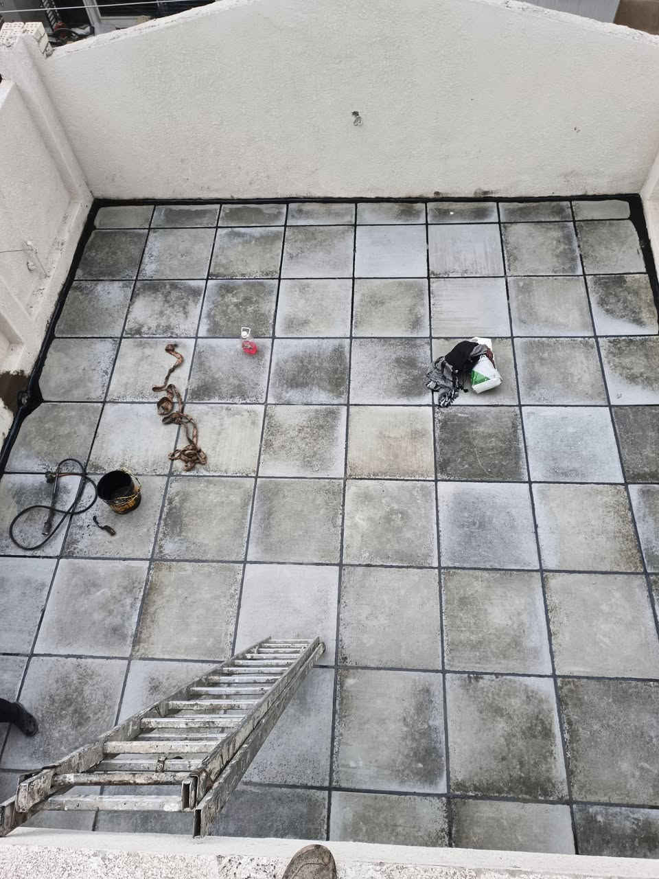 تطبيك اشتايكر كرسته وعمل مع فلين ولايلون سعر المتر ١٣  ألف للتواصل عل الرقم *********** ، *********** متواجدين في كل وقت
