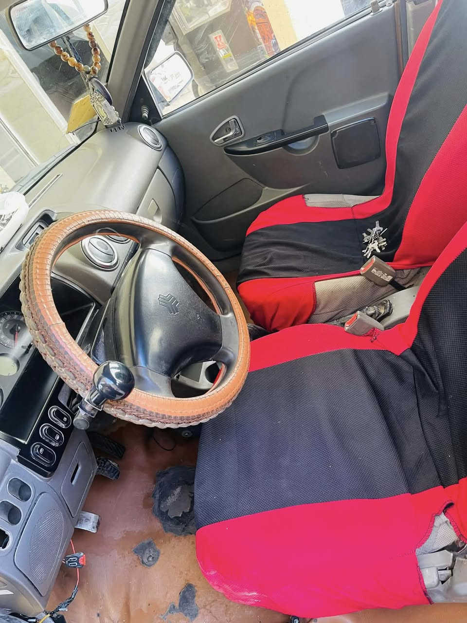 السلام عليكم
سايبا للبيع موديل 15هيئة وغرامه مصفره  شواصي مكفوله رقم انكليزي السعر 30وبيهة مجال ***********
