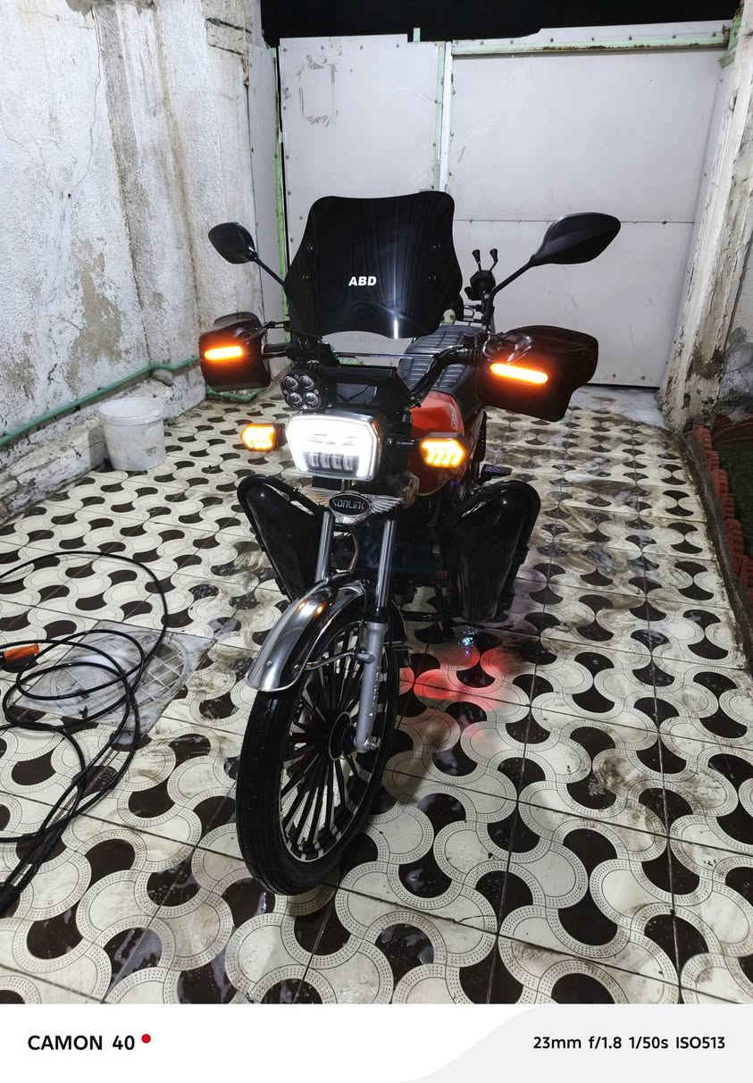 سلام عليكم سونك للبيع موديل 2026زيرو مامشتغله دلفري أو مراوس بوكسر سعر مليون وبيه مجال مكاني بغداد محموديه ***********
