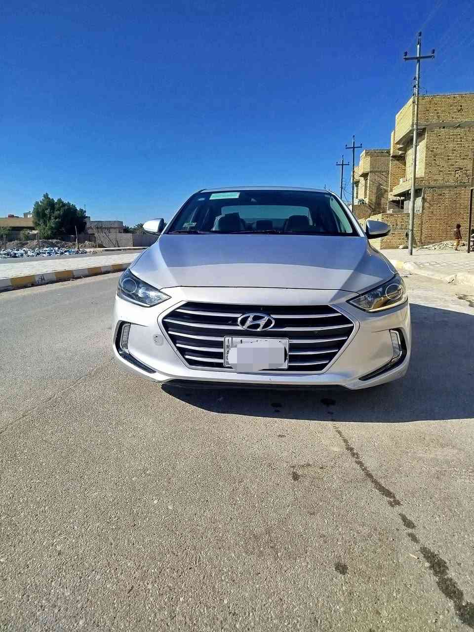 النترا 2017 كفاله عامه رقم ذي قار ماشية 80الف السياره موجوده بالناصريه مركز *********** السونار مرفق مع الصور السعر 130ابيع فقط ما اراوس
