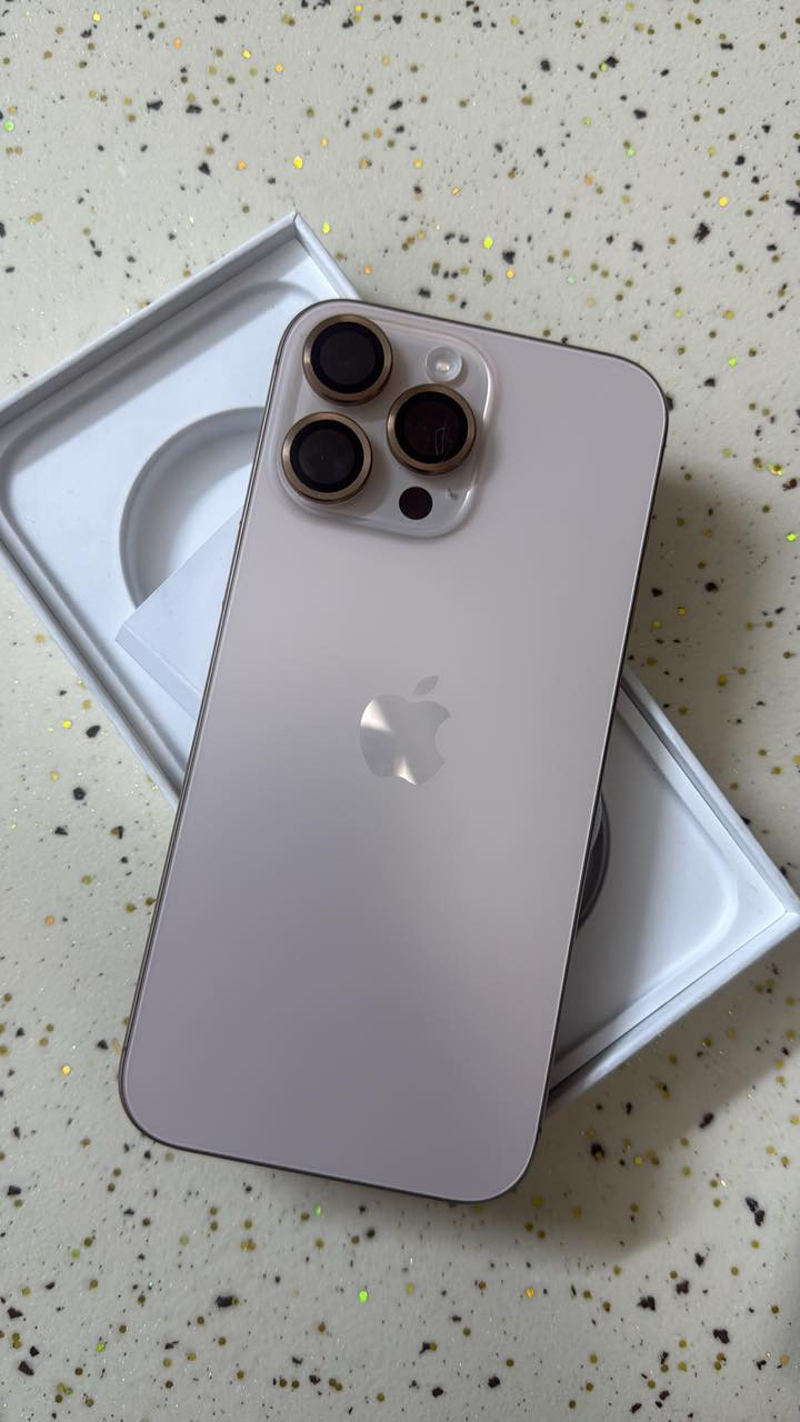 آيفون 16برو ماكس جديد مشحون 14 مره مستعجل على بيعته ***********
