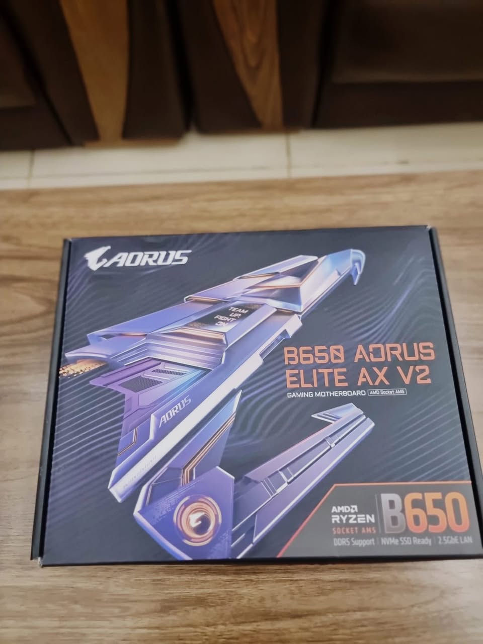 B650 AORUS ELITE AX V2
جديده ما مفتوحه ولا احد للبيع 
275 الف


**إذا كنت صاحب هذا الإعلان وتريد حذفه لأي سبب، رجاءا أرسل رسالة إلى الدعم الفني**
