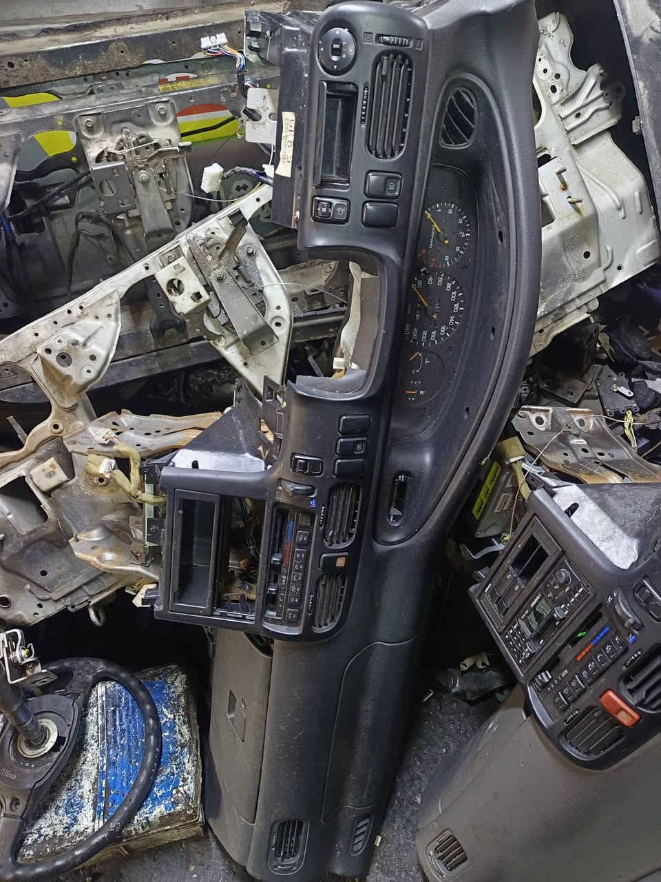 الحمدلله تم وصول اغراض مازدا فاصوليا العنوان الموصل صناعه المعارض خلف دائره الكهرباء  نينوى الشرقيه محل عمر الشيخ ***********/***********
