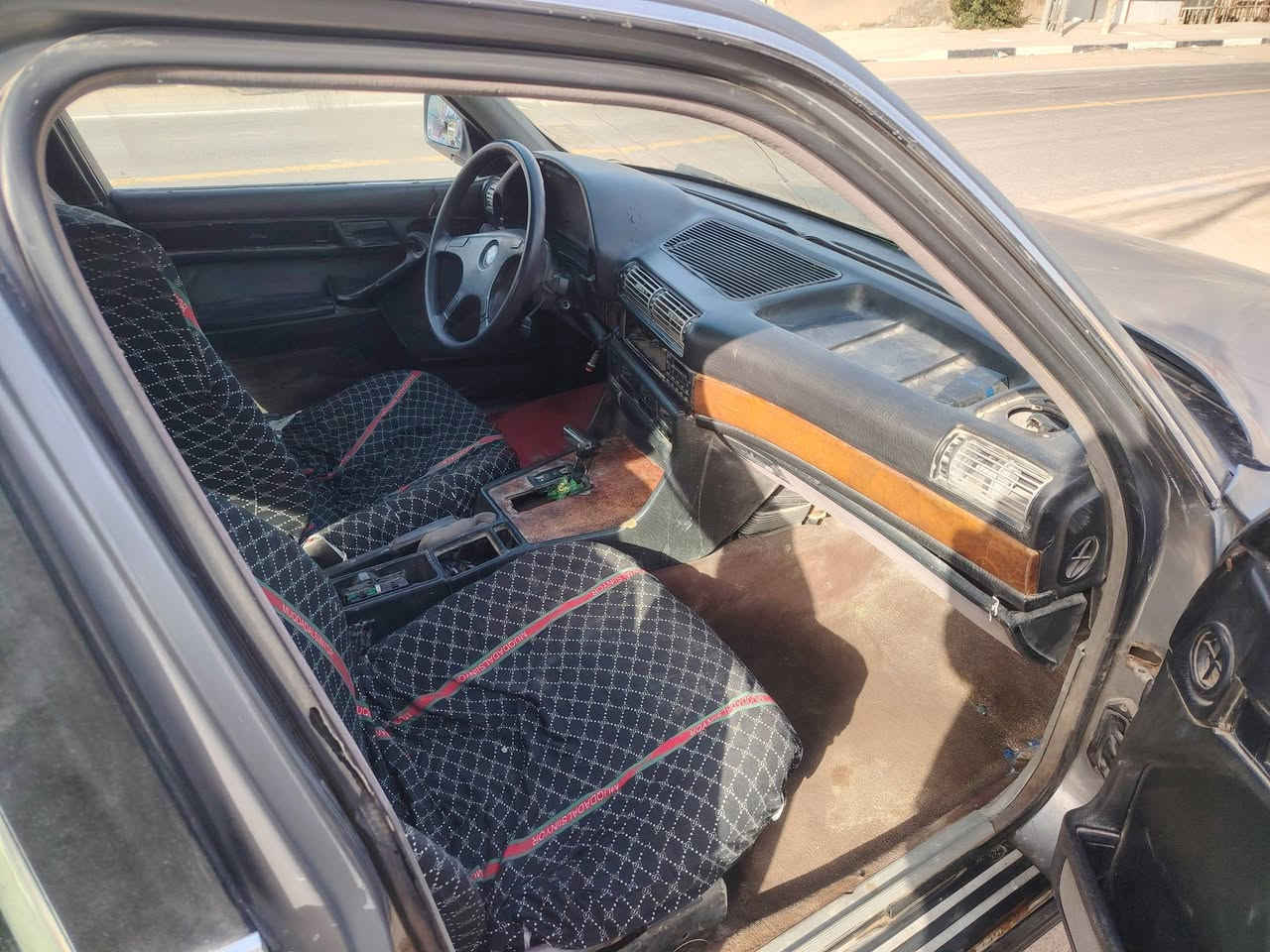 سلام عليكم بيم لبيع مديل 1991مكينه كير فيفيتي لمكينه بيه دخانه قليله كلش حداده كير خير من الله رقمه نجف راعيه بقداد رصافه جان عدي رقمه وراح مني مشروع وطني سياره كفله قانون وعشاير وطلب بيع او مراوس سعر25وبيه مجال قليل مكاني القرنه بني منصور ***********
