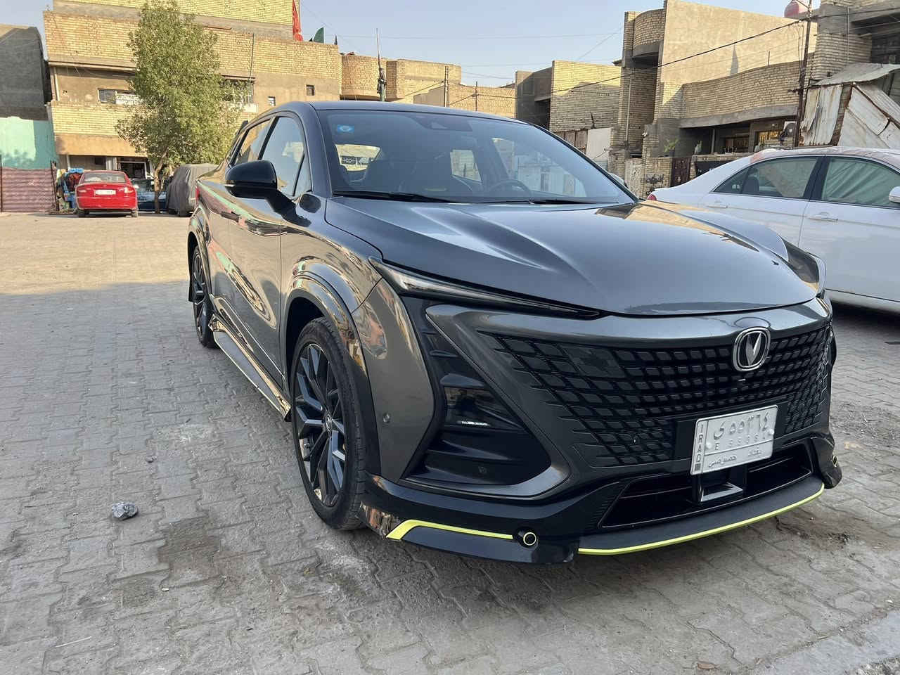 شانجان يوني تي 2024
ماشية ٥٨ الف
السيارة مكفولة كفالة عامة👍
شخط مابيها 
مواصفاتها معروفة 
سعرها ٢٩ مليون💰
مكانها مدينة الصدر
***********
