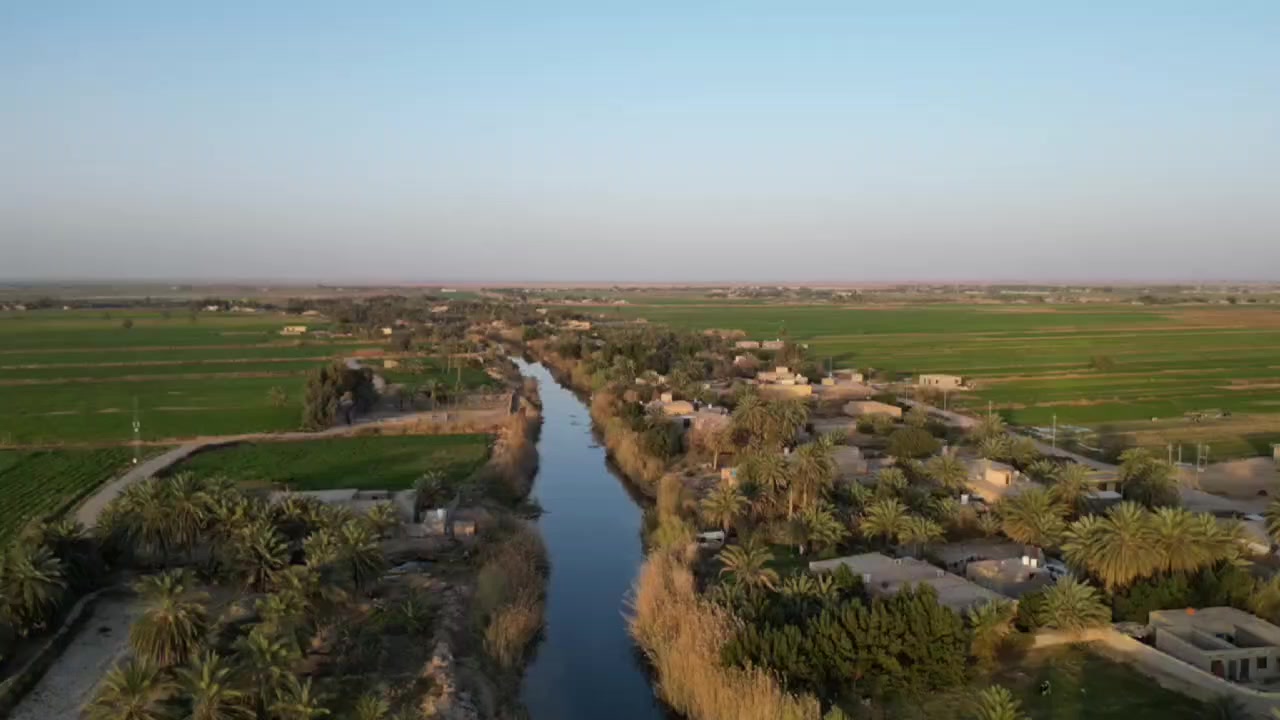 أرض زراعية للبيع 

المساحة 20 دونم 

كافه الخدمات متوفرة :ماء + كهرباء + شوارع  
ع شط الرئيسي 

الموقع : الشطرة ناحيه بني زيد سيد جودة 
أرض ال حجي ملاغي 

للاستفسار التواصل ع الأرقام 
*********** 
***********
الأرض صالحه للزراعه كافه المواسم
