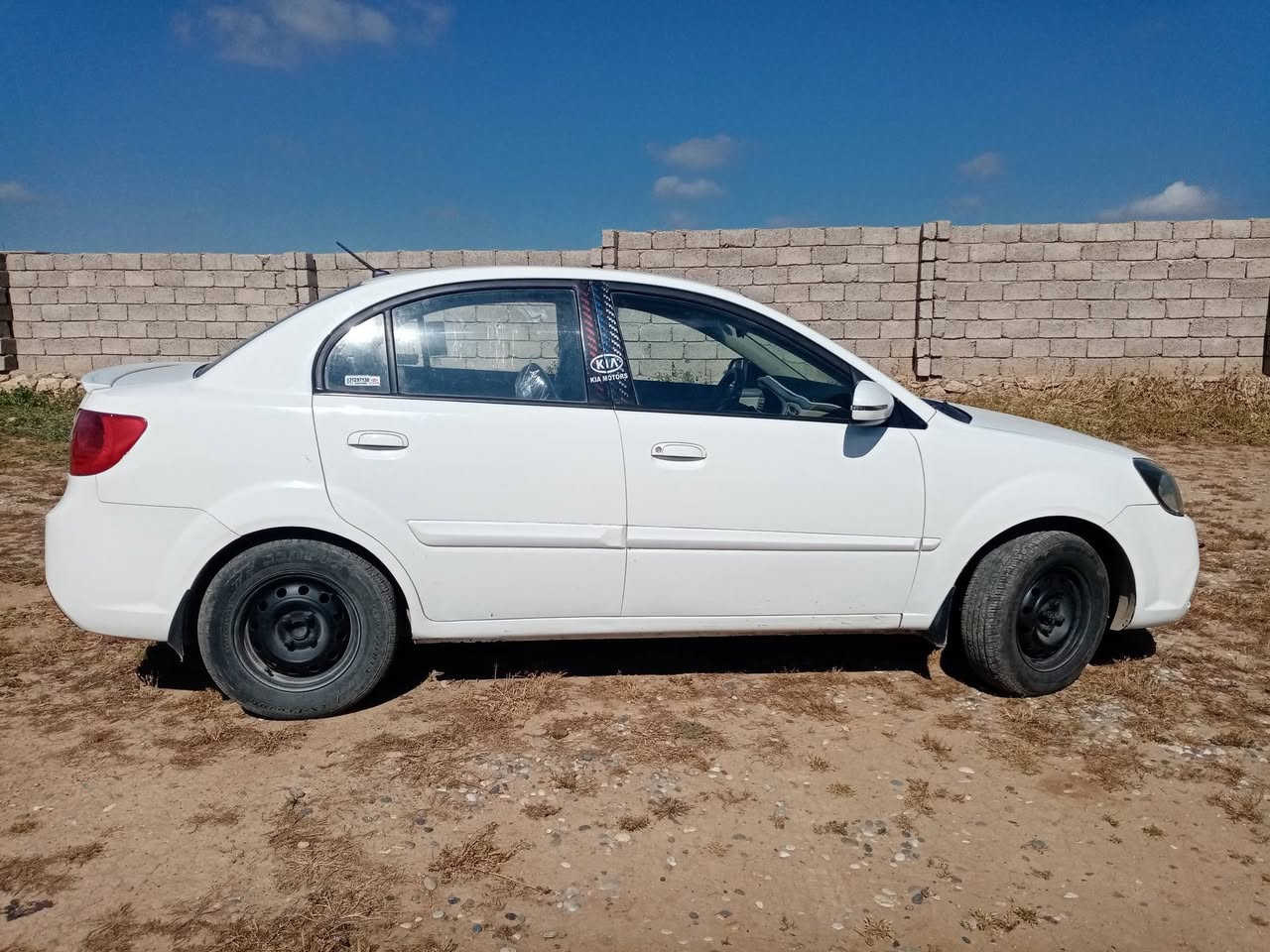 سلام عليكم كيا ريو ١٢ فول تماتيك به باب مبدل شركه وقطعتين بارد ونص ادوسه محرك ١٦ شرط محرك كير شرط تحويل اسعر ٩٣وبه مجال لشراي *********** /***********
