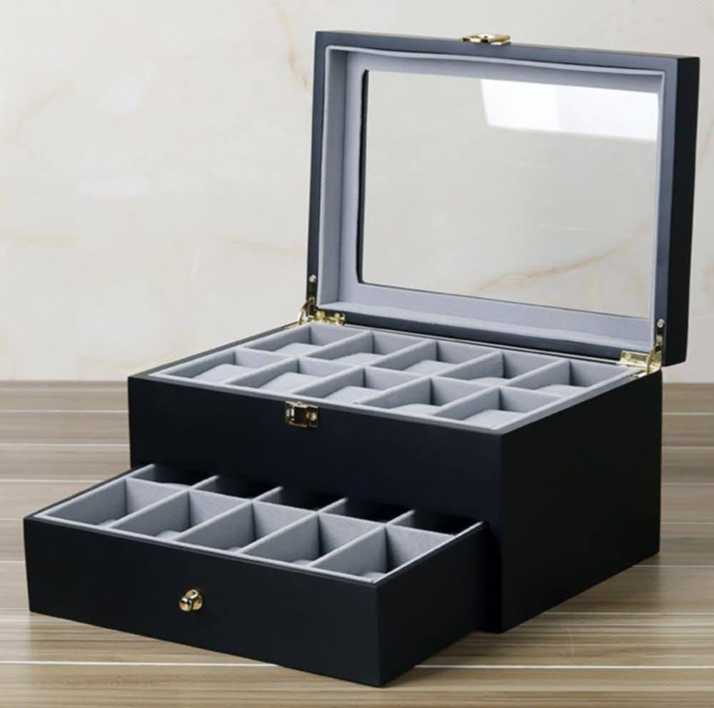 حافظة ساعات
حافظة محابس 
فووووووووول المواصفات 
الكوالتي عالي. 
حافظة سبح  
حافظة 👓نضارات 
حافظة ساعات ومحابس 
حافظة ساعات ومحابس واكسسوارات 
حافظة ساعات ومحابس واكسسوارات ونضارات 
يتوفر توصيل لجميع المحافظات العراق 
الاستفسار راسلني...... 
يتوفر تك تك.. التاج الذهبي..


**إذا كنت صاحب هذا الإعلان وتريد حذفه لأي سبب، رجاءا أرسل رسالة إلى الدعم الفني**