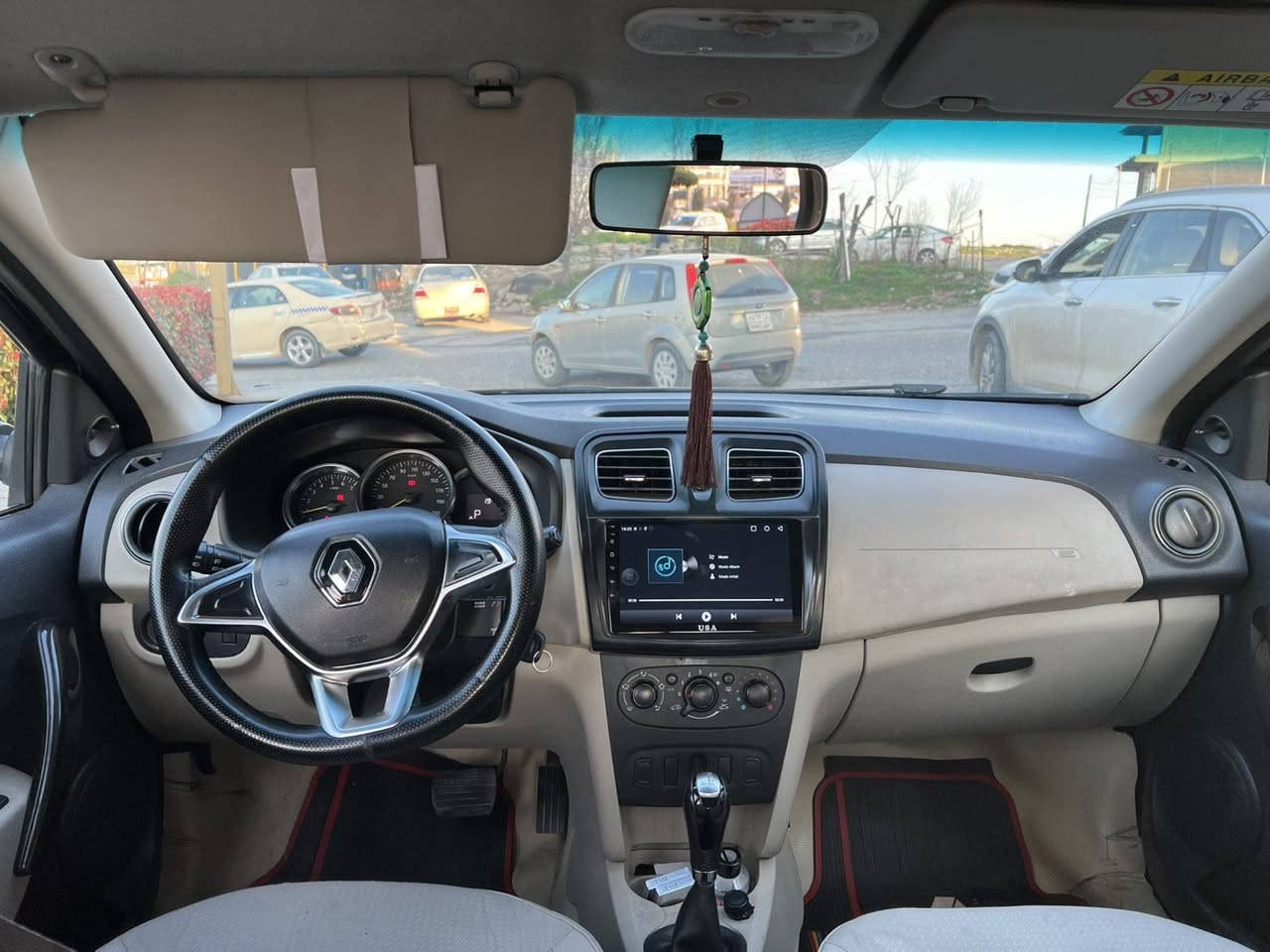 ڕینۆ ٢٠١٩ گێڕ و مەکینەی بەشەرت گێڕ ئۆتۆماتێک ٣ پارچەی بۆیاخە بێ ناوگرتن ساردی و گەرمی مەزبووت ٤ جام کارەبا سەنەوی مانگێکە بەسەر چووە تەحویل و غرامەی بەشەرت لە سلێمانیم نرخی ٧٥ گەڵا  *********** السليمانية, العراق
