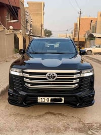 لاندكروز 2024 رقم بغداد   خليجي مكفوله كفاله عامه ماشيه 19 الف  فول ال...