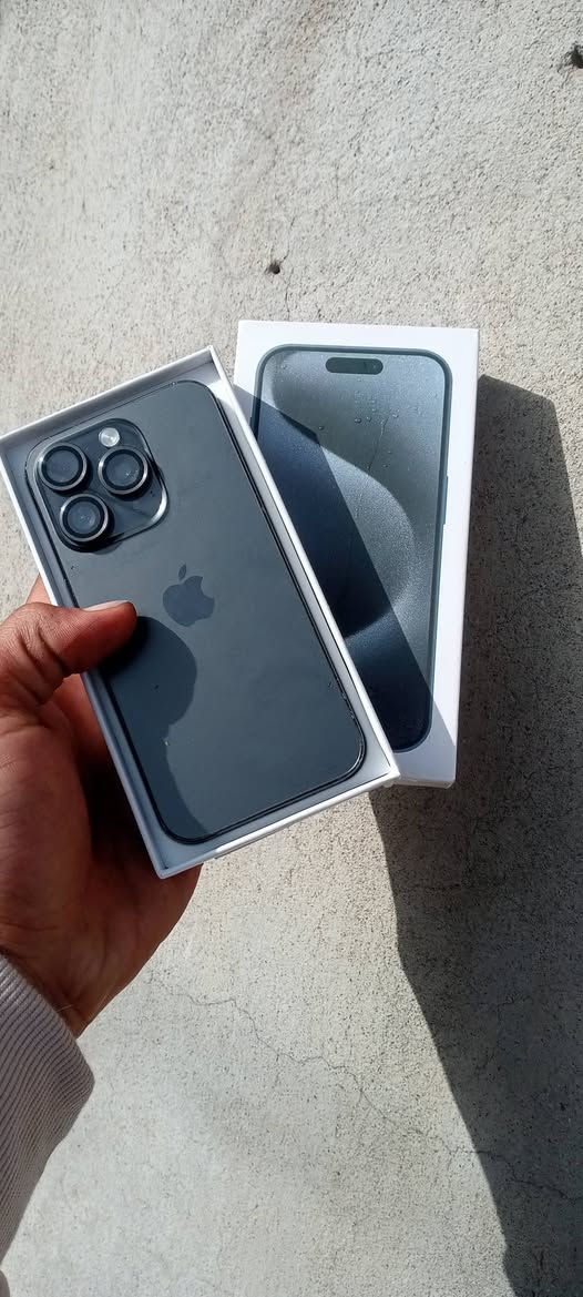 يولد عندي ايفون 15 برو فقط أي سيم شريحه الكترونيه مابي مكان سيم يعني ذاكرته 128 كيكه مبدل بي فقط ضهر بطاريه 93بلادي بدون رفع مشحون 270 مره جهاز كلش نضيف غراضه كامله ويا سعره الجهاز 600بي مجال شراي تعال خاص اخوتي ملاحظه مهم(((فقط بيع بدون مراوسه))) تحياتي الكم


**إذا كنت صاحب هذا الإعلان وتريد حذفه لأي سبب، رجاءا أرسل رسالة إلى الدعم الفني**