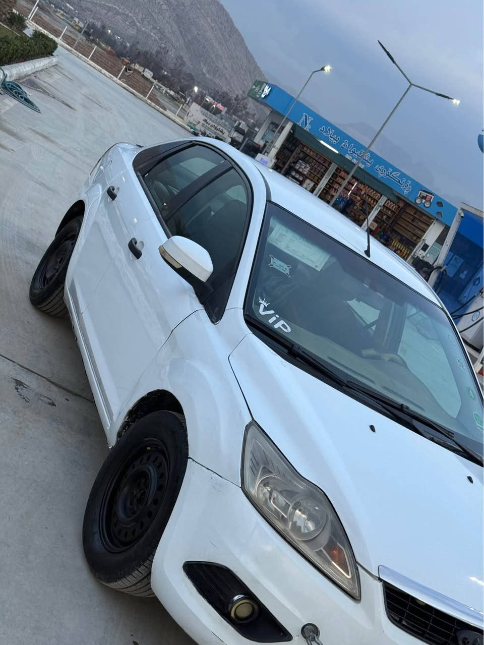 فۆرد فۆکسی ٢٠١١
گێر ئۆتۆماتیک وعادی گێر و دەبل گێری بە شەرت 
مەکینەی بە شەرت بێ مسروف وبوخار ودەنگی بە شەرت 
چوار تایەو پاتری نوێیە 
کارەبای هەمووی بە شەرت 
ئاوێنە ئیشارەت 
ئاوێنە کارەبای 
دووجامی پێشەوە کارەبای 
جەملاخی پێشەوە لەسەر جوانی بۆیاخ کراوە 
یک پەلە بۆنیتی بۆیاخە بێ ناوگرتن رانية, السليمانية


**إذا كنت صاحب هذا الإعلان وتريد حذفه لأي سبب، رجاءا أرسل رسالة إلى الدعم الفني**