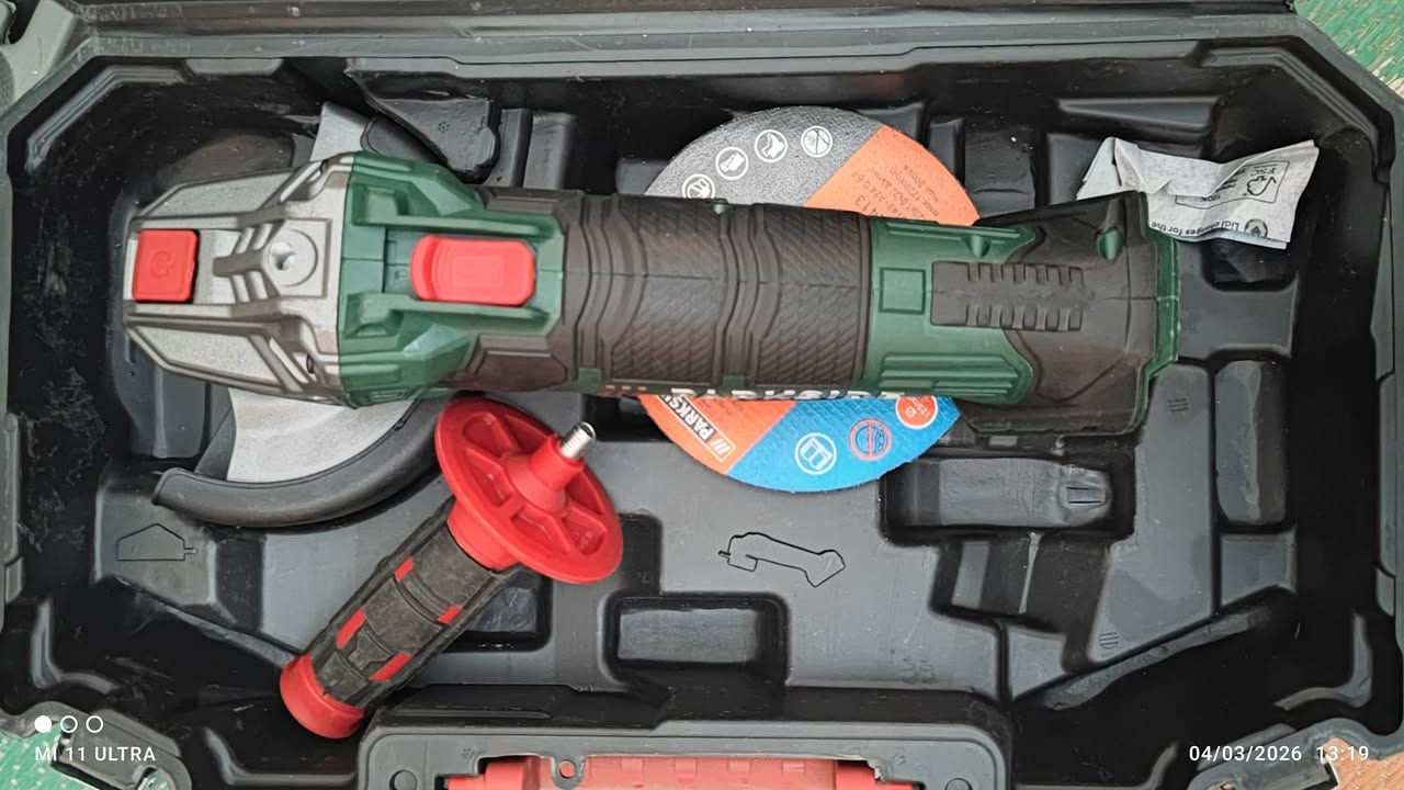 للبيع ..توصيل متوفر..شغال 
مراسله الصفحه..
...


**إذا كنت صاحب هذا الإعلان وتريد حذفه لأي سبب، رجاءا أرسل رسالة إلى الدعم الفني**