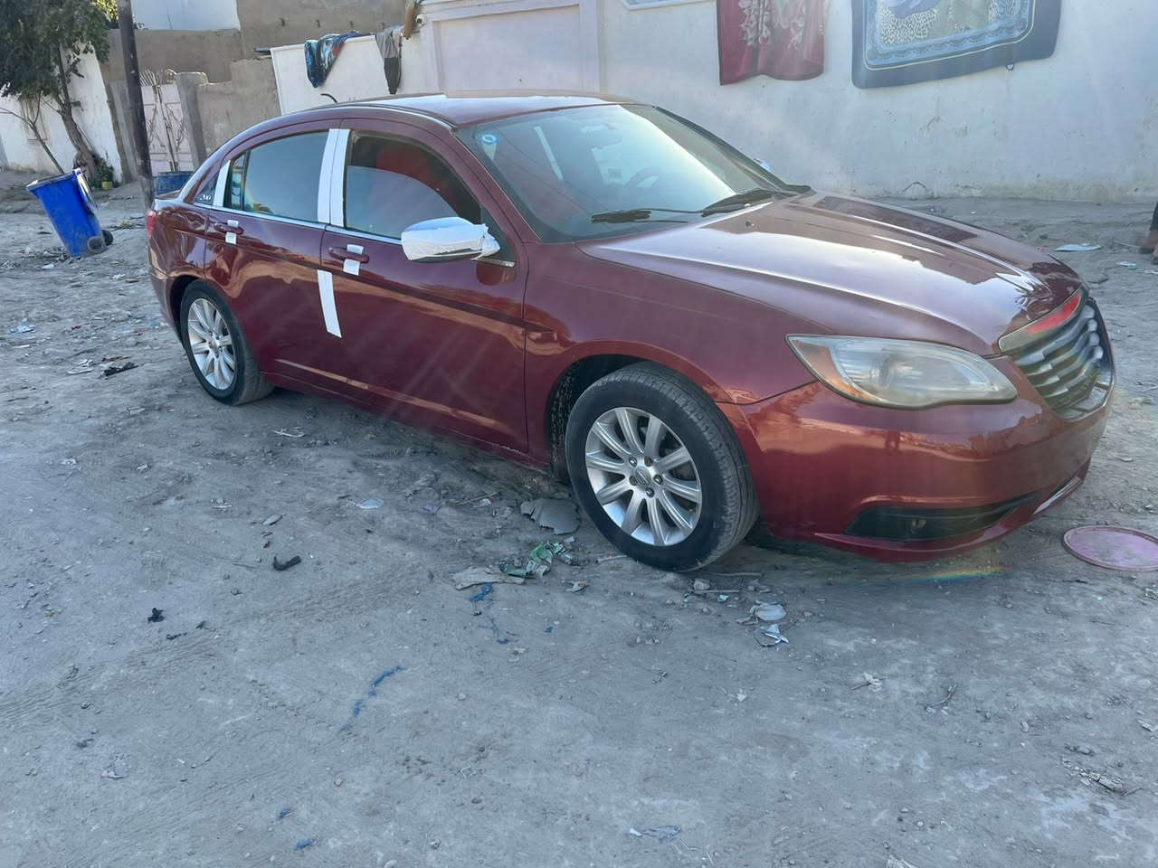 سلام عليكم سيارة سي 200 للبيع موديل 2013 سيارة كفاله عامه صبغ فقط لجماليه سيارة كير محرك تخم تاير حداديه كفاله السعر 70 وبيها مجال كلش بسيط الستفسار ***********
