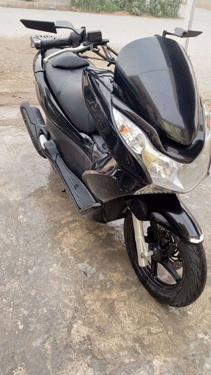 دراجه pcx للبيع جيل اول محرك 150 مكينه مكفوله نظافة 100% حساسات حساس ازدحام حساس ستان 
ماشيه 78 الشراي يدخل خاص مكاني الكوت


**إذا كنت صاحب هذا الإعلان وتريد حذفه لأي سبب، رجاءا أرسل رسالة إلى الدعم الفني**