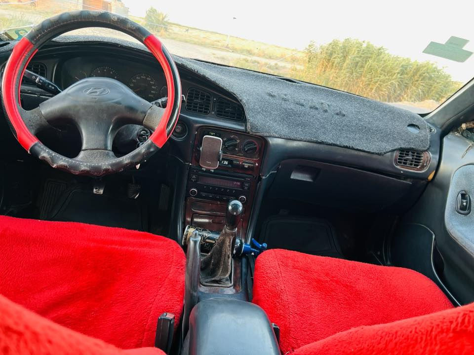يالله السلام عليكم سوناته تو كير عادي محرك 1800 رقم بغداد نكليزي السياره بدون حادث بدون قطره معجون كهربائيات كله شغال تخم تايرات ويلكب سعر السياره 38 وببها مجال مكان السياره ديالى سراجق ***********
***********
