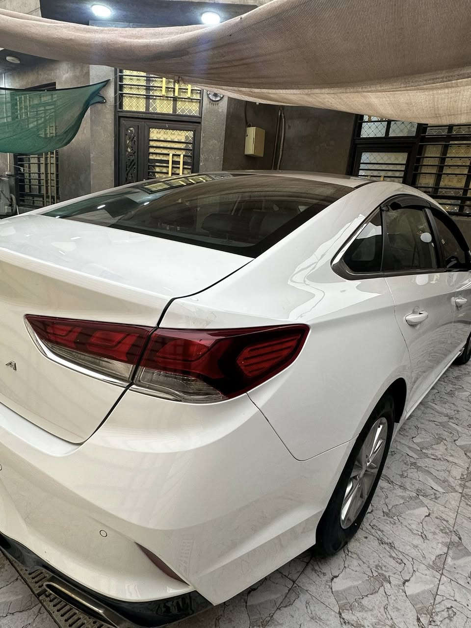 سلام عليكم للبيع سوناتا ادوات مديل 19 وارد كوري قطعتين صبغ سياره جديده دواخل جلد تحكم مرايات شفط شاشه كامره ماشيه 64 الف ك. بانزين مكان البصره السعر 85 المكان البصره حاجز مرور ***********
