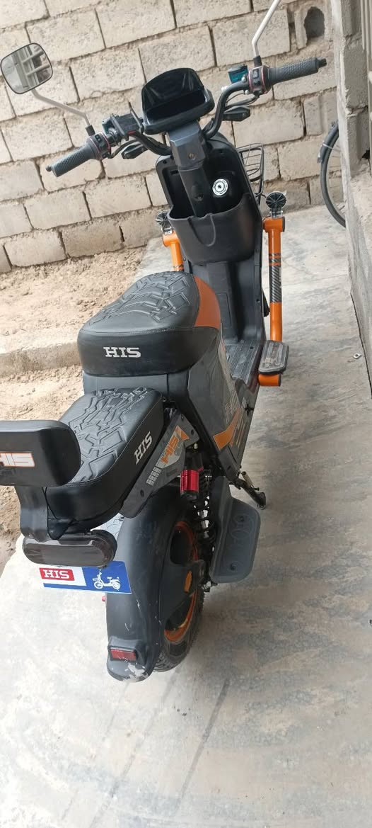 دراجه شحن مستخدم شي قليل السعر 550 وبيه مجال ***********
