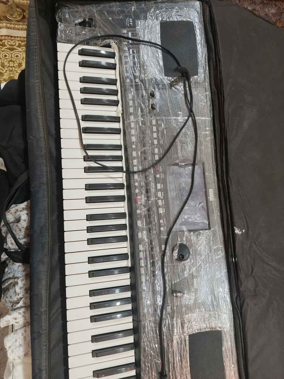 مكلف بالنشر 🔴
اوركن pa600 حاله الجهاز نضيف جداً جهاز استعمال منزلي مع ملحقات حقيبه وإستاند وكارتون الخاص وبرنامج ممتاز  متواجد واتساب …. *********** سعره 7 اوراق وبي مجال
