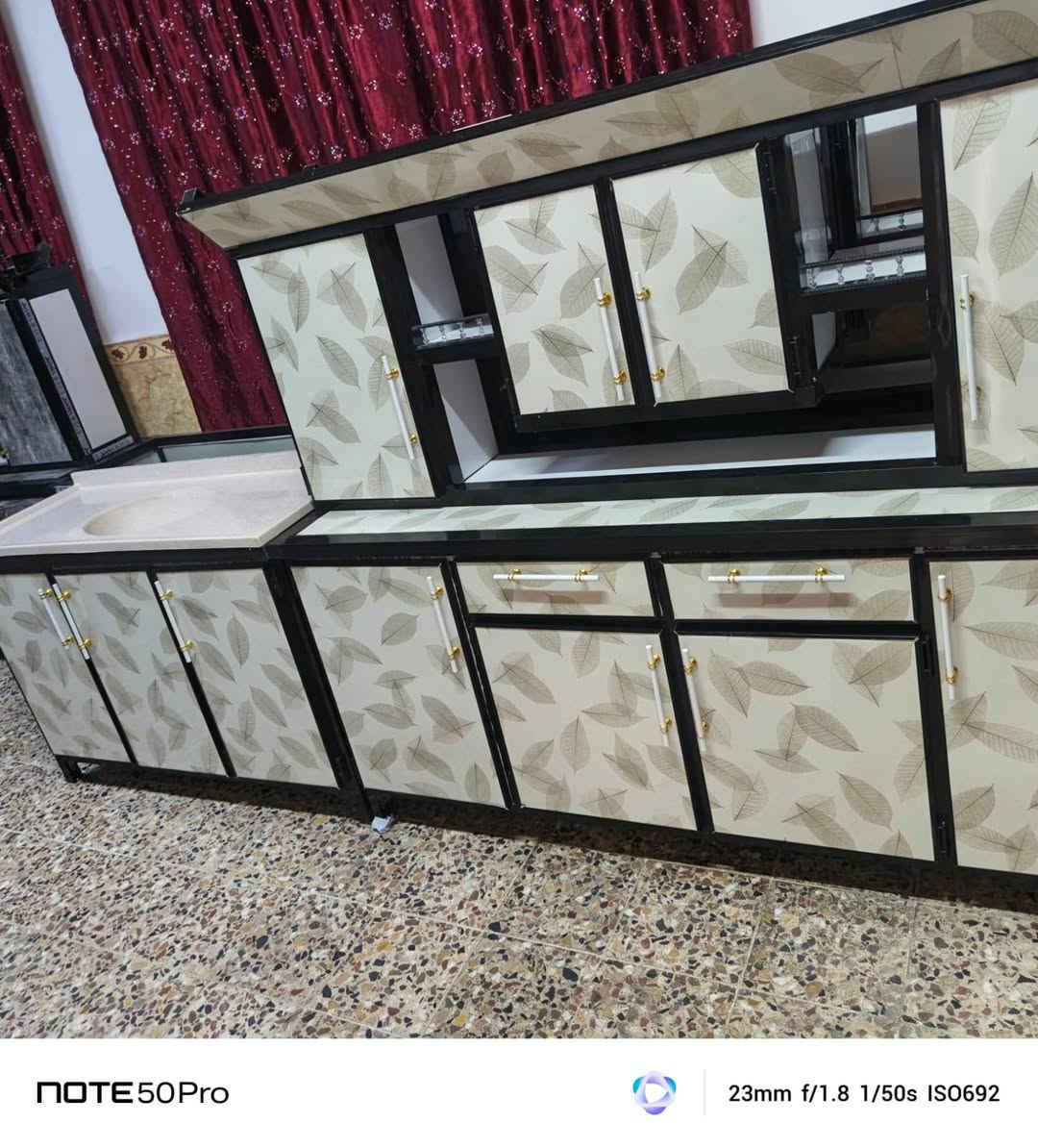 ***********كاونتر مترتين جديد وسنك متر و30 مرمر العنوان ابو الخصيب البهادريه يم محطه الغاز يوجد خدمه توصيل الاستفسار خاص
