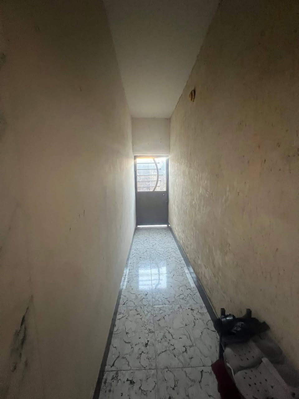 مكلفه بالنشر 

ياالله توكلنا ع الله
 بيت + مشتمل للبيع  موقع  مقابيل كلية الامام  حي الصمود مساحة البيت والمشتمل 304 متر طابو صرف 
 
يتكون الطابق الارضي 

- غرفة
- مطبخ 
- صالة 
- صحيات 
-منور
-يتكون الطابق الثاني 
-غرفة 
-بيتونة 
-سطح 
يتكون المشتمل من 
غرفة صالة استقبال مطبخ صحيات 
***********
