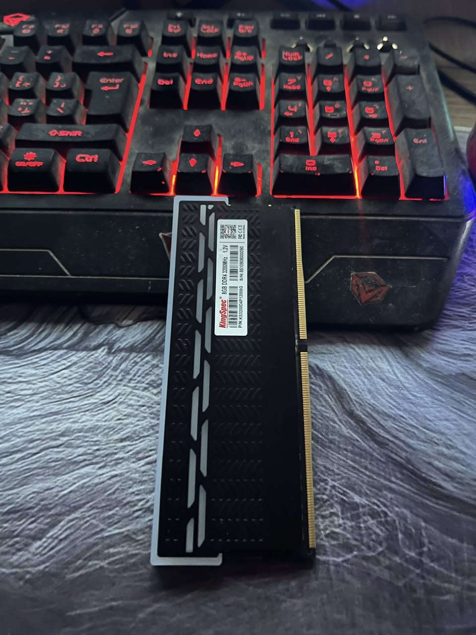 #للبيع رام
السلام عليكم DDR4 رام GB8 سرعه 3200 من شركه Kingspec


**إذا كنت صاحب هذا الإعلان وتريد حذفه لأي سبب، رجاءا أرسل رسالة إلى الدعم الفني**