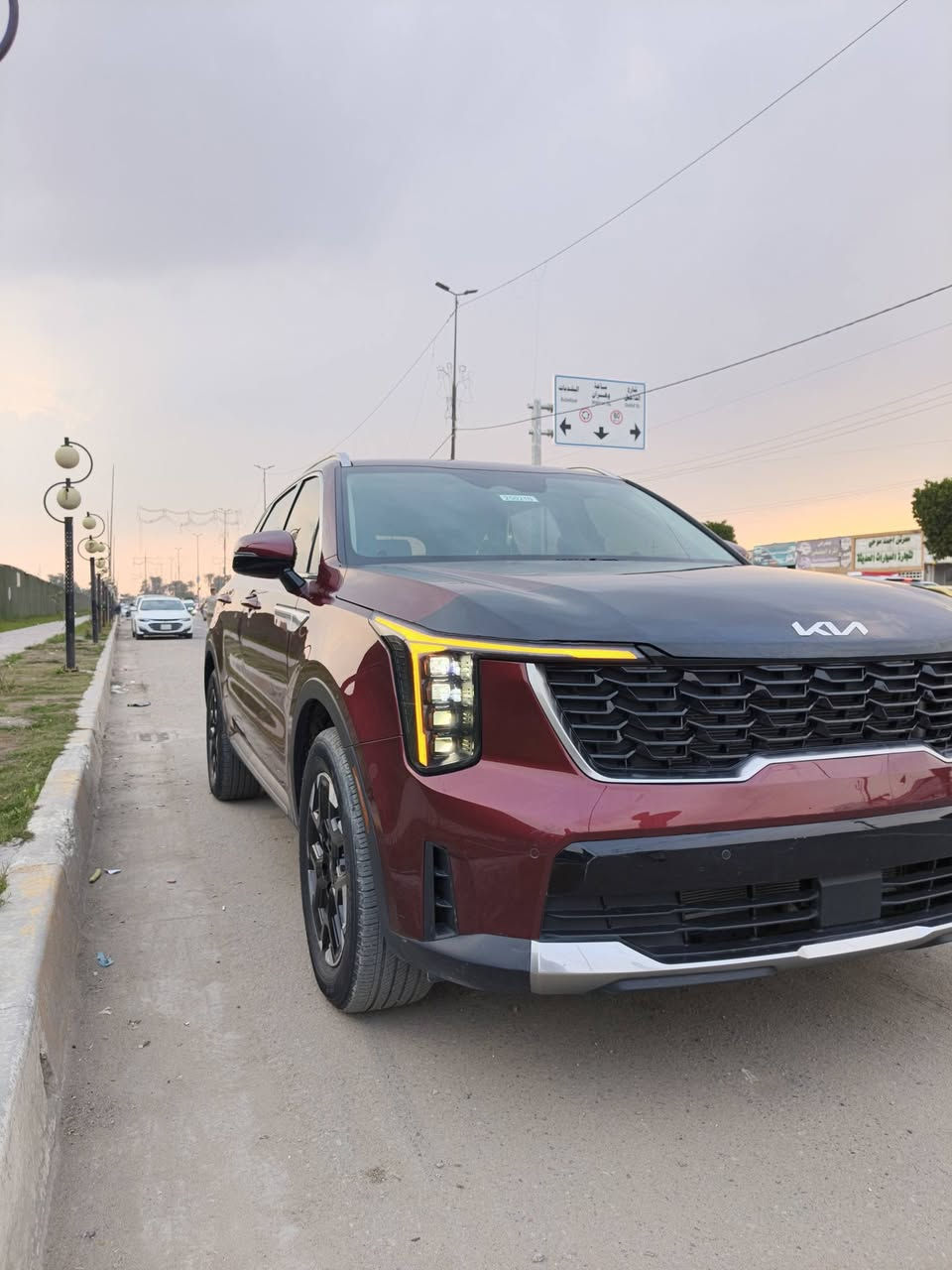 سلام عليكم سورنتو  مديل 2025 وارد امريكي البيع الون مميز الحادث موضح بل صورة 
مواصافت 7 راكب جلد كراسي امامي كهرباء  رادار 360 درجة 
فول تحكم استيرن  دحديد مسار قيادة ذاتية مثبت سرعة 
مكينة 2.5 4 اسلندر  ماشية 5000 السعر 250 وابي مجال الشراي الستفسار اتصل ب ***********
