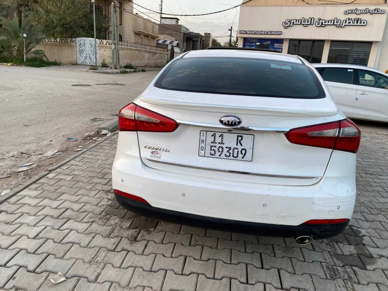 للبيع سيراتو 2013 شكل 16 خليجي كفاله عامه ضربه صبغ تبديل مكينه 1600 شرط كير حداديه تخم تاير كله جديد سياره فول موصفات 1/1 بصمه فتحه لد امامي خلفي ويل كروم تحكم شاشه رقم بغداد الدولي بسمنا ماشيه 140 الف سياره جاهزه من كلشي السعر 130 وبي مجال لشراي مكان السياره السماوه
***********
