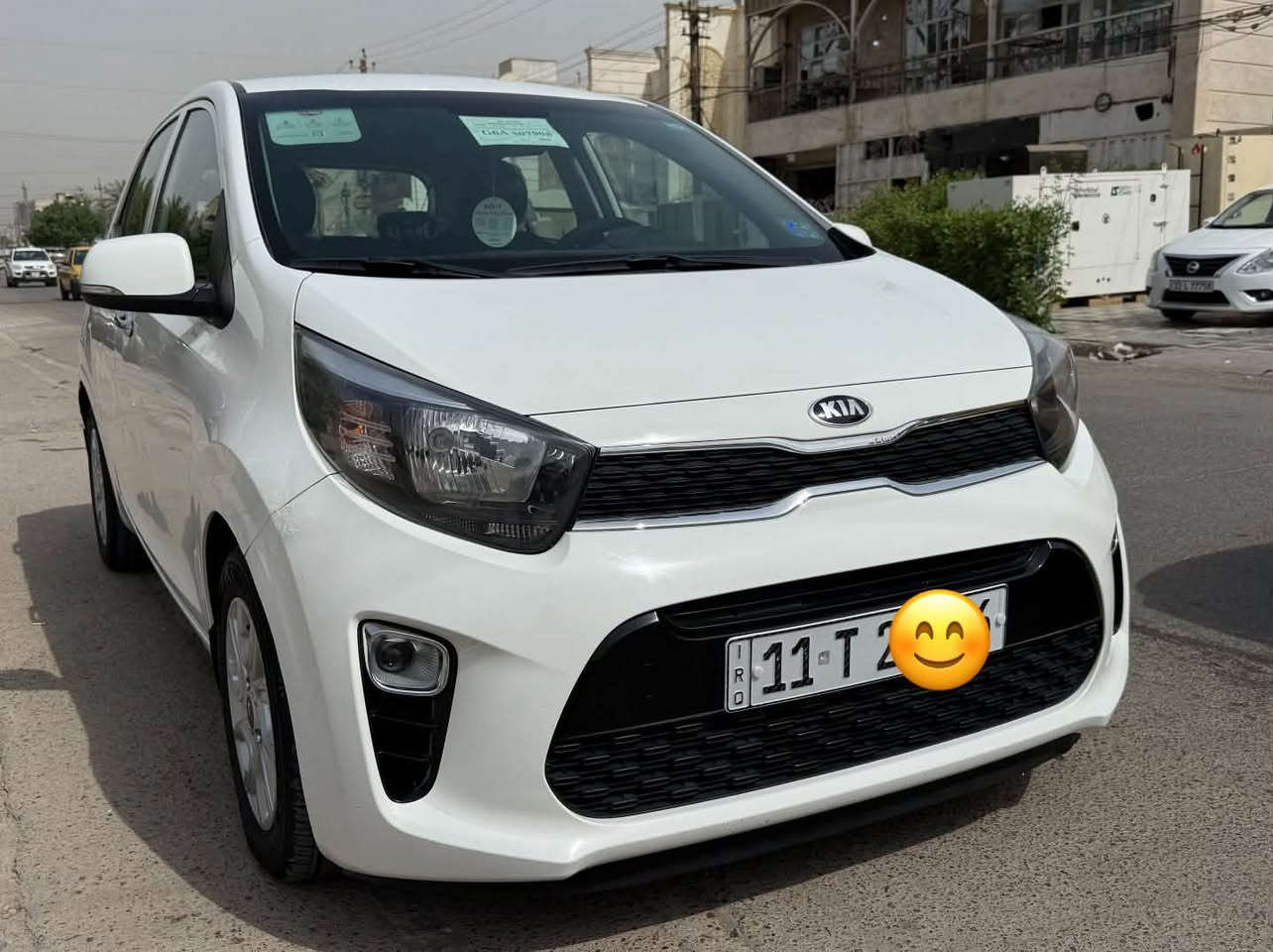 السلام عليكم بيكانتو 2019 خليجي رقم بغداد الجديد بأسمي مكفولة من الفتح والتبديل بيه صبغ باب وجاملغ خلفي وباب الصدر بارد من الاسفل 
ماشية 37 
مواصفات 
(محرك 1200 ، ويل كب حجم 14 ، اشاير بالمري ومري كهرباء، جام كهرباء ، داخل اسود، بروجكتر ، حساس خلفي)
السعر 102 بيه مجال 
مكاني بغداد للاستفسار ***********
