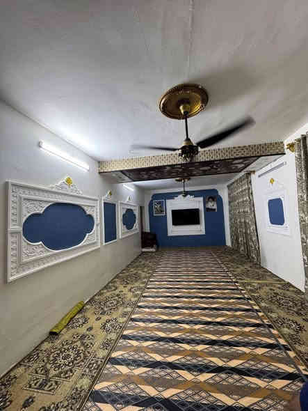 مكلف بلنشر > تواصل عل لارقام 
للاستفسار اتصل عل لارقام التاليه 
***********
***********
دار للبيع > في منطقه الحبيبيه 
لموقع : قرب جامع ذو الفقار 
المساحه : 300متر : واجهيه : 12 :نزال : 25 
عرض الفرع : 10 متر : 
بناء قديم : ترمير لبيت 2025 
طابق اول 
ستقبال 8 متر > هول 7 متر > مطبخ 7 متر
غرفه نوم + حمام وصحيات 
طابق ثاني > 5 غرف نوم 
وصالتين
