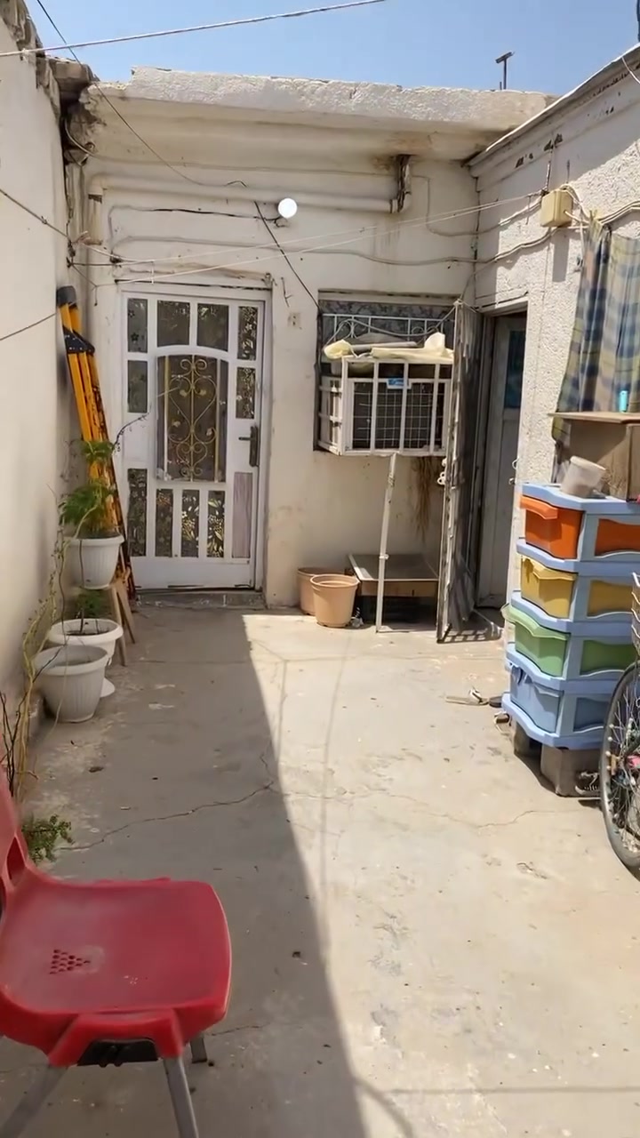 بيت مساحة مية متر للبيع للاستفسار على الرقم ***********
