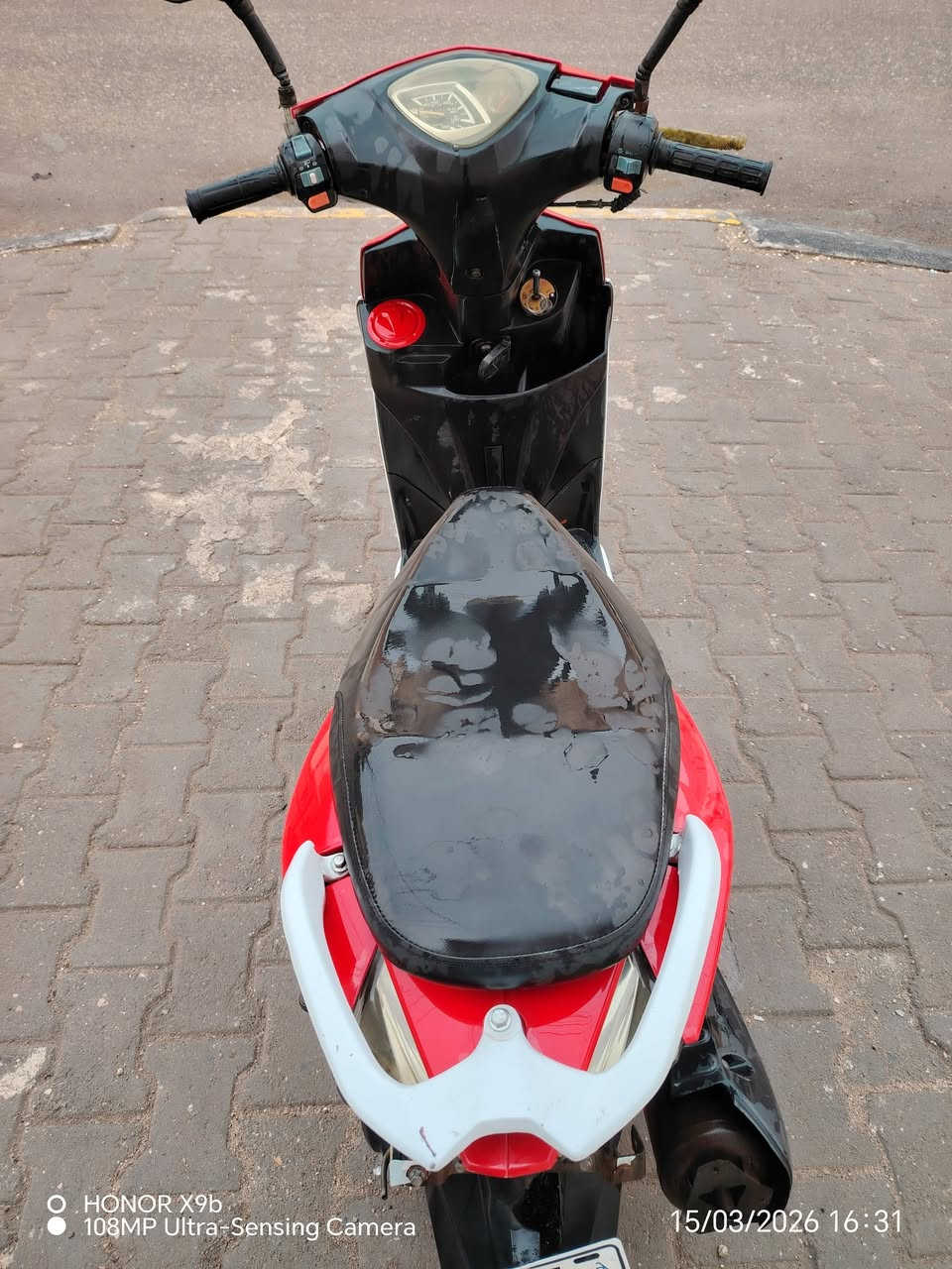 دراجه ماكس برغي مامفتوح بيهه *********** سلف لايتات اشاير كيج سرعه وبانزين شلعه ومعدل احلى من الصور سعرهه 375 بيه مجال
