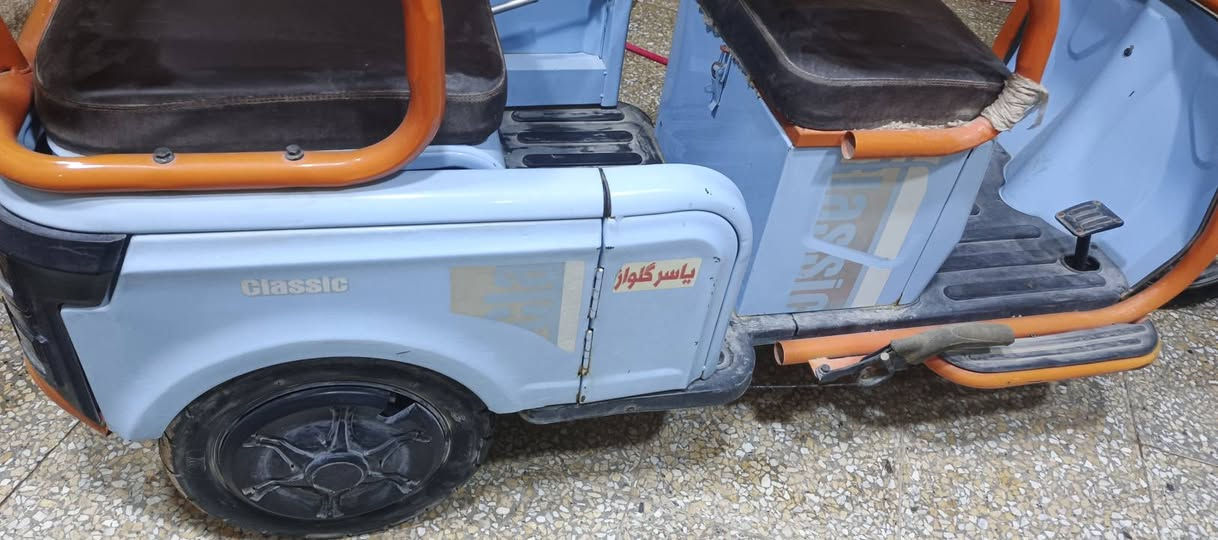 دراجة شحن للبيع 3راكب  نضيفه للبيع المكان كربلاء للاستفسار ***********
