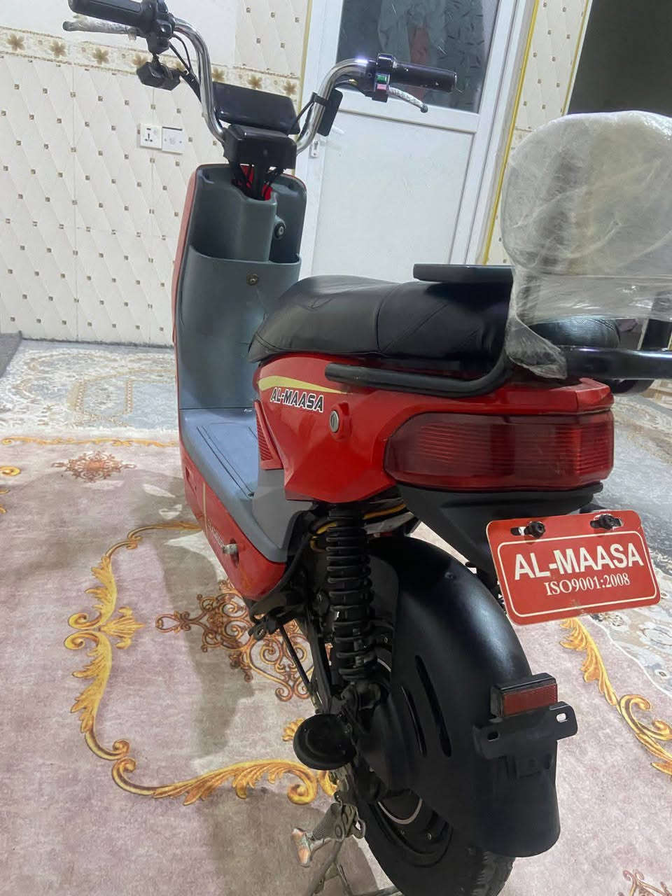 ماطور شحن حجم 14 اخو الجديد  الماسه 4 بطاريات كبار وبشرط السرعه 99 تشغيل عن بعد شاشه أيباد 4 كير مكان أربيل سعر 220الف ومجال 
*********** وتس اب 

***********
