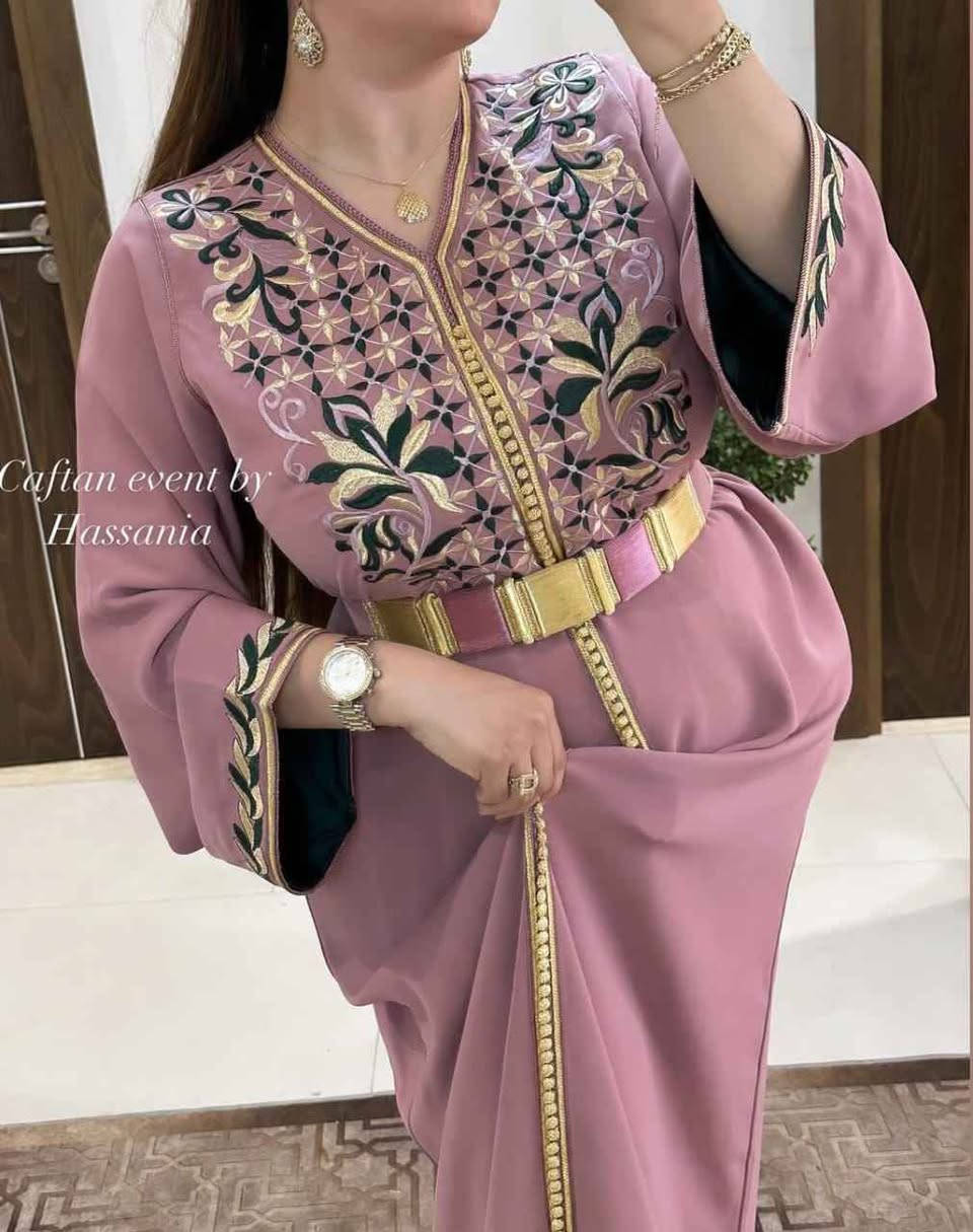 ديما الجديد👗👗👗👗👗
🔸️لعشاق قفطان المغربي و النخوة و الطلة الجميلة 

🔸️قفطان ملكي
مخدوم ثوب كريب حرير 
🔰مخدوم بالطرزة الرباطي ومخدوم بالسفيفة والعقاد خدمه لمعلم وبلمضمة 
🔸️المقاسات
M L XL XXL 
🔥🔥🔥🔥                                                  🔸️ توب كريب  جودة الاولى ممتاز  💯                                                               💫🔸️ 👇👇👇👇👇👇 تيط مليل, مديونة


**إذا كنت صاحب هذا الإعلان وتريد حذفه لأي سبب، رجاءا أرسل رسالة إلى الدعم الفني**