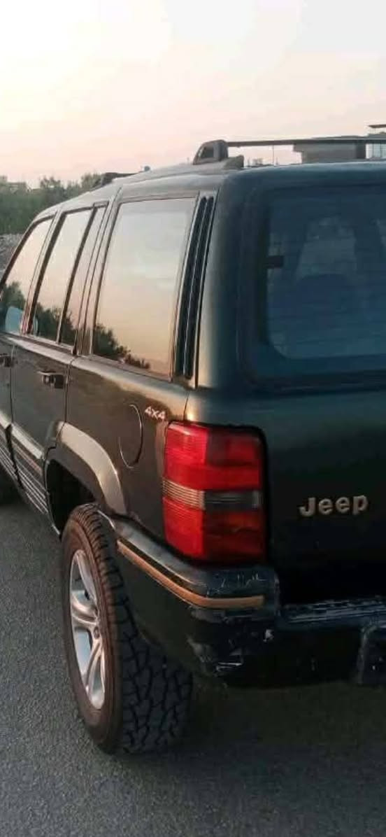 جيب شيروكي موديل 94 محرك 6 بلاد كير لو كير شغال تخم تاير جبلي ويل كب كهرباىيات جيده كشنات جلد سياره خير من الله رقم سليمانيه دولي باسمي ثاني يوم احولك السعر 48 الاتصال *********** بيع فقط بيع فقط
