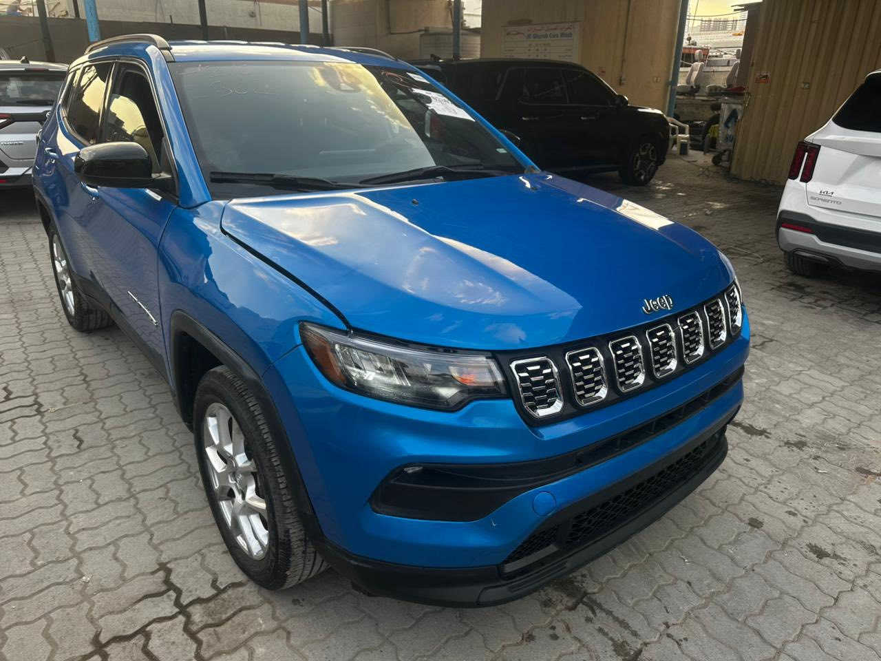 جيب كومباس 2024 محرك 2000 تيربو  فول عده بنراما مبدل دعاميه صبغ حافه بنيد نص جاملغ الايمن صبغ بدون شاصي لغد 
واصله بصره 115 ورقه لعنده كتاب شهداء تدخل 
جاهزه شحن الاتصال ***********
