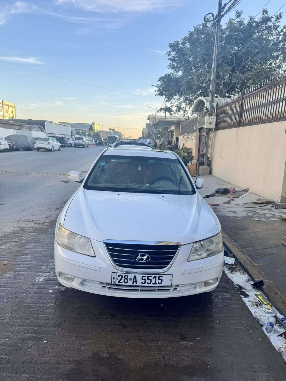 السلام عليكم سونتا خليجي موديل ٢٠١١ فول موصفات مكينه ٢٠٠٠ دوش مكفوله من الفتح الكير هم مكفول من الفتح السياره بيه الجاملغ الخلفي صبغ باقي السياره كفاله ماعده هيج هيج شخوط خفيفه كلش السياره خير من الله نضيفه شوفت عينك رقم انكليزي بأسمي السنويه لل٢٨ مداور ثاني يوم السياره اريده ب١٢٧ بيه مجال حك الجيه  ***********
