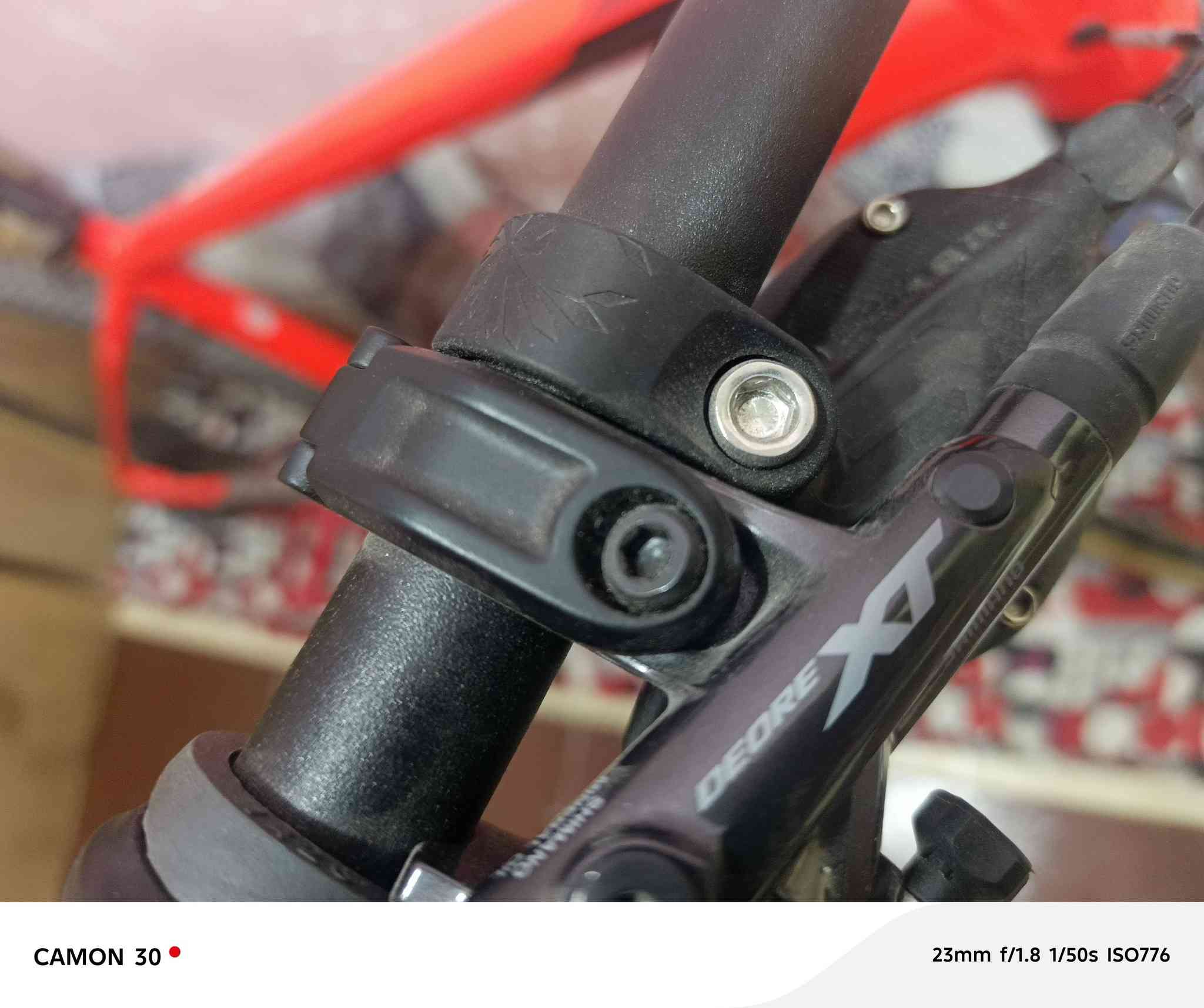 السلام عليكم 
دراجه نوع 
كانون دل
حجم 29 لارج
معدن المنيوم
سيت كروب سرام اس اكس

12+1

بريك ديور اكس تي
دبل قفل فتح تحكم
بوري سرج دبل 
الدراجه نضافه 100/100
السعر 12ورقه 
العنوان بصرة قبله
هاتف 
***********
***********
